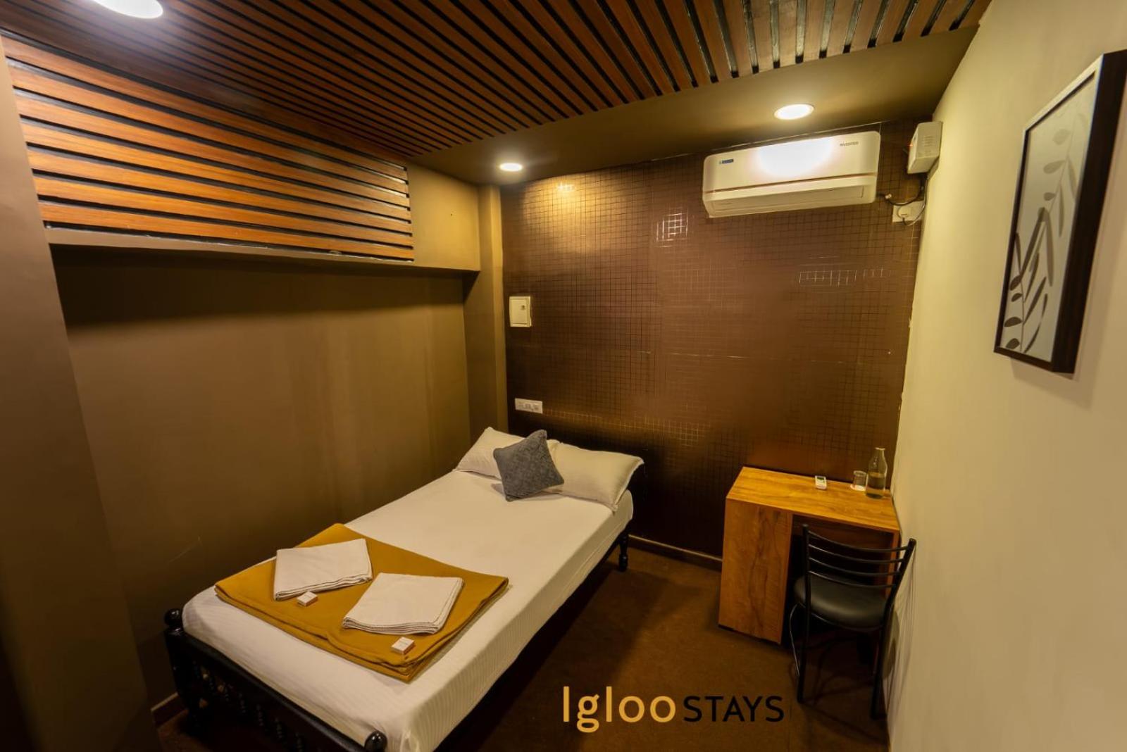Budget Double Room photo 1