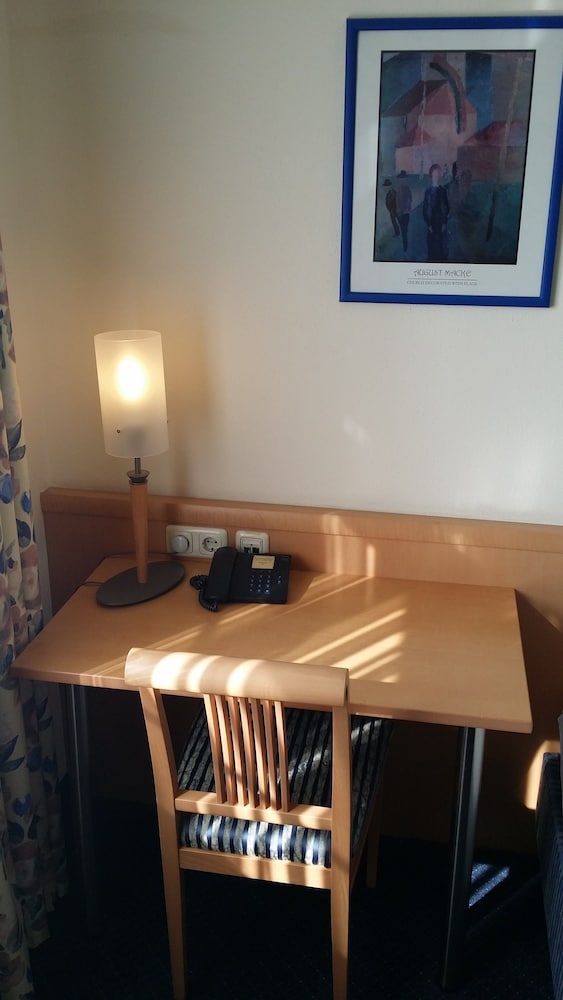 Business Single Room, 1 Bedroom, Non Smoking photo 2