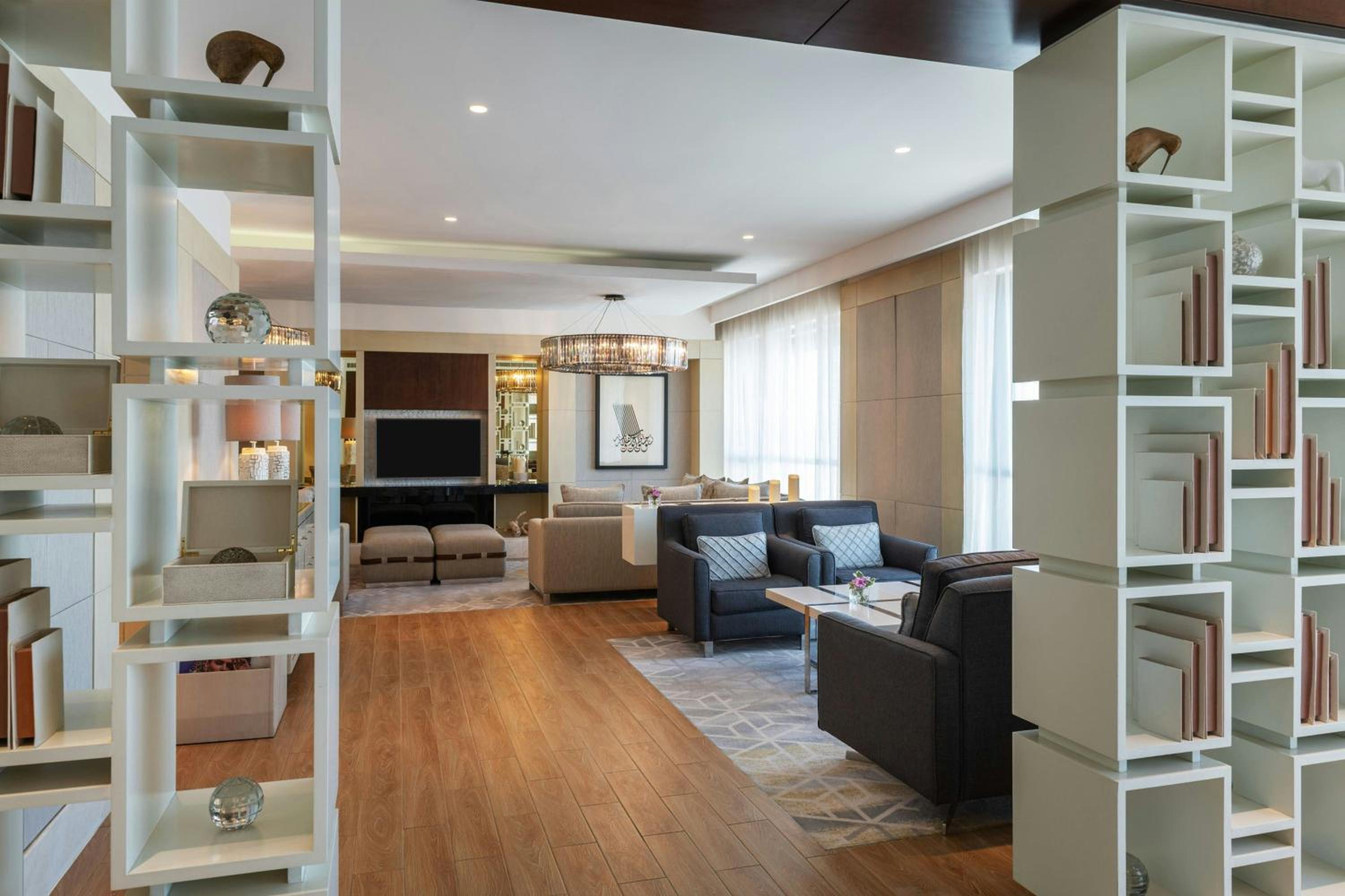 Two-Bedroom King Family Suite - Photo 7