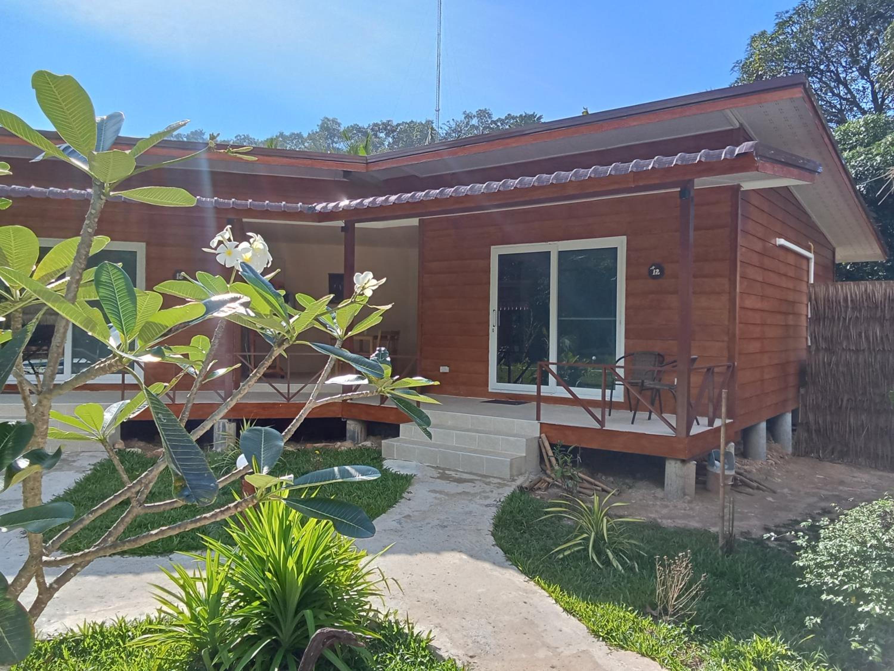Bungalow - Photo 2
