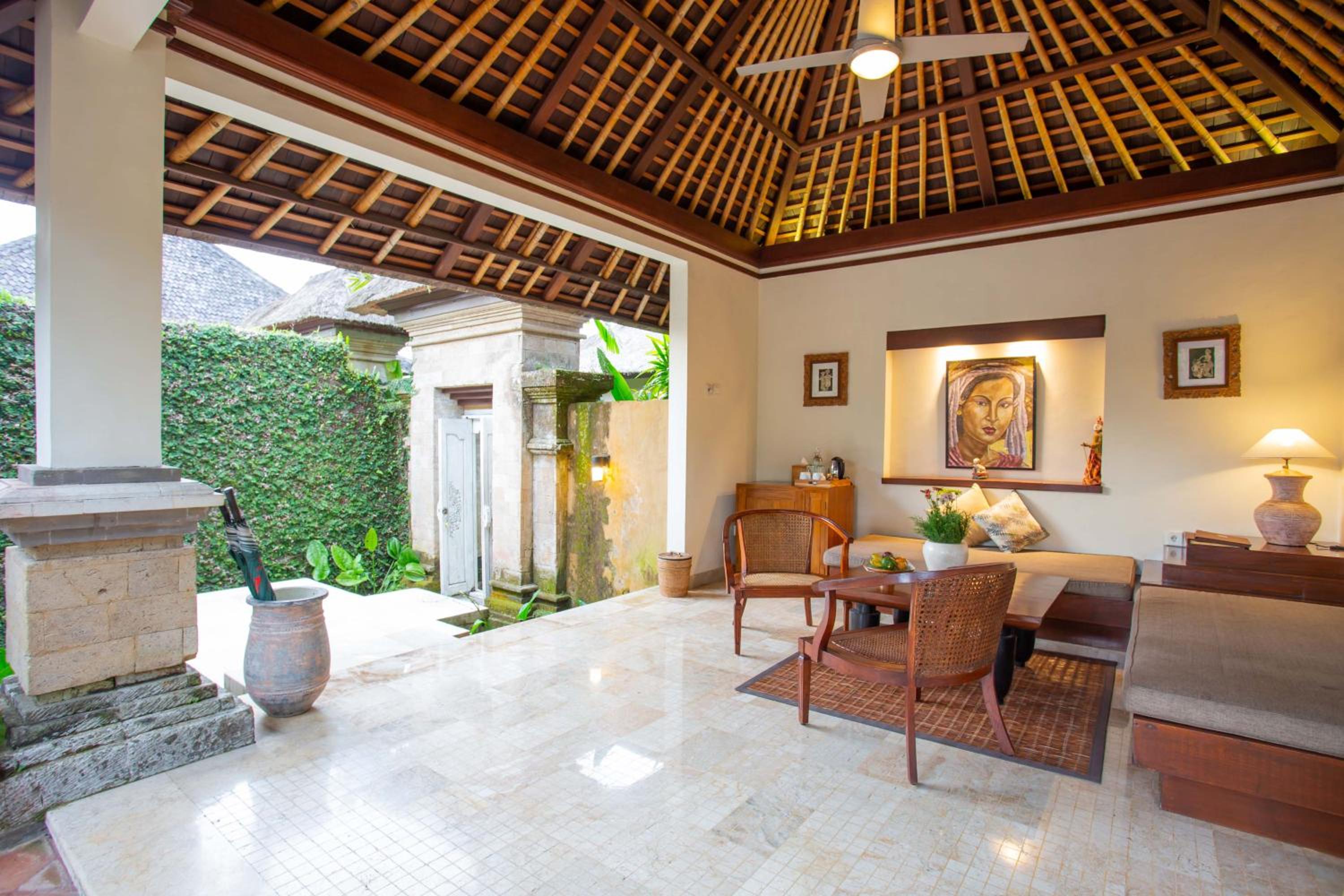 One Bedroom Private Pool Villa - Photo 2