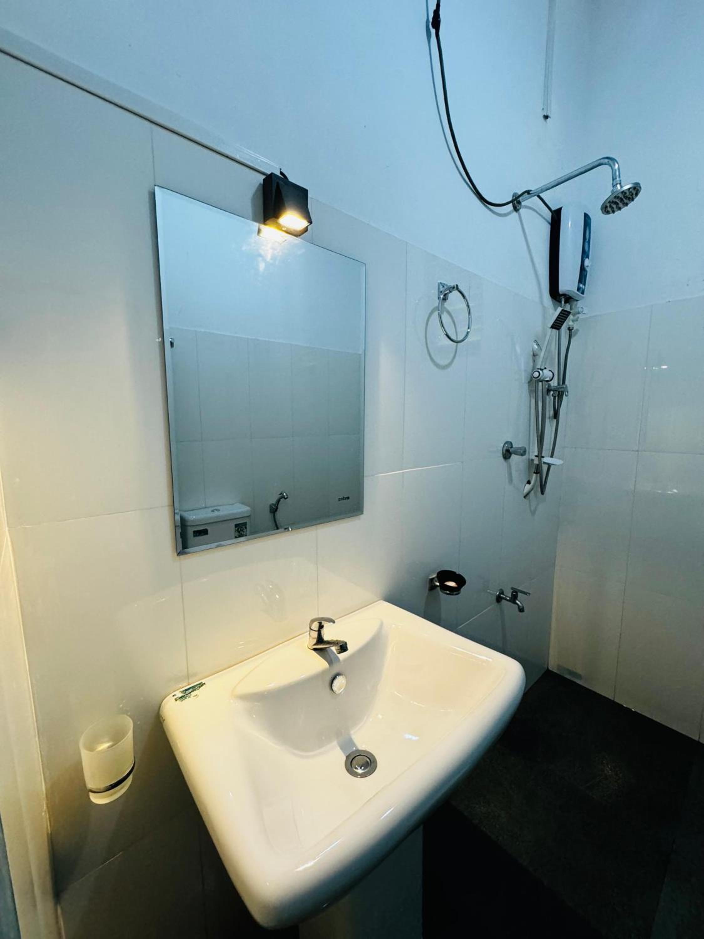 Standard Triple Room photo 3