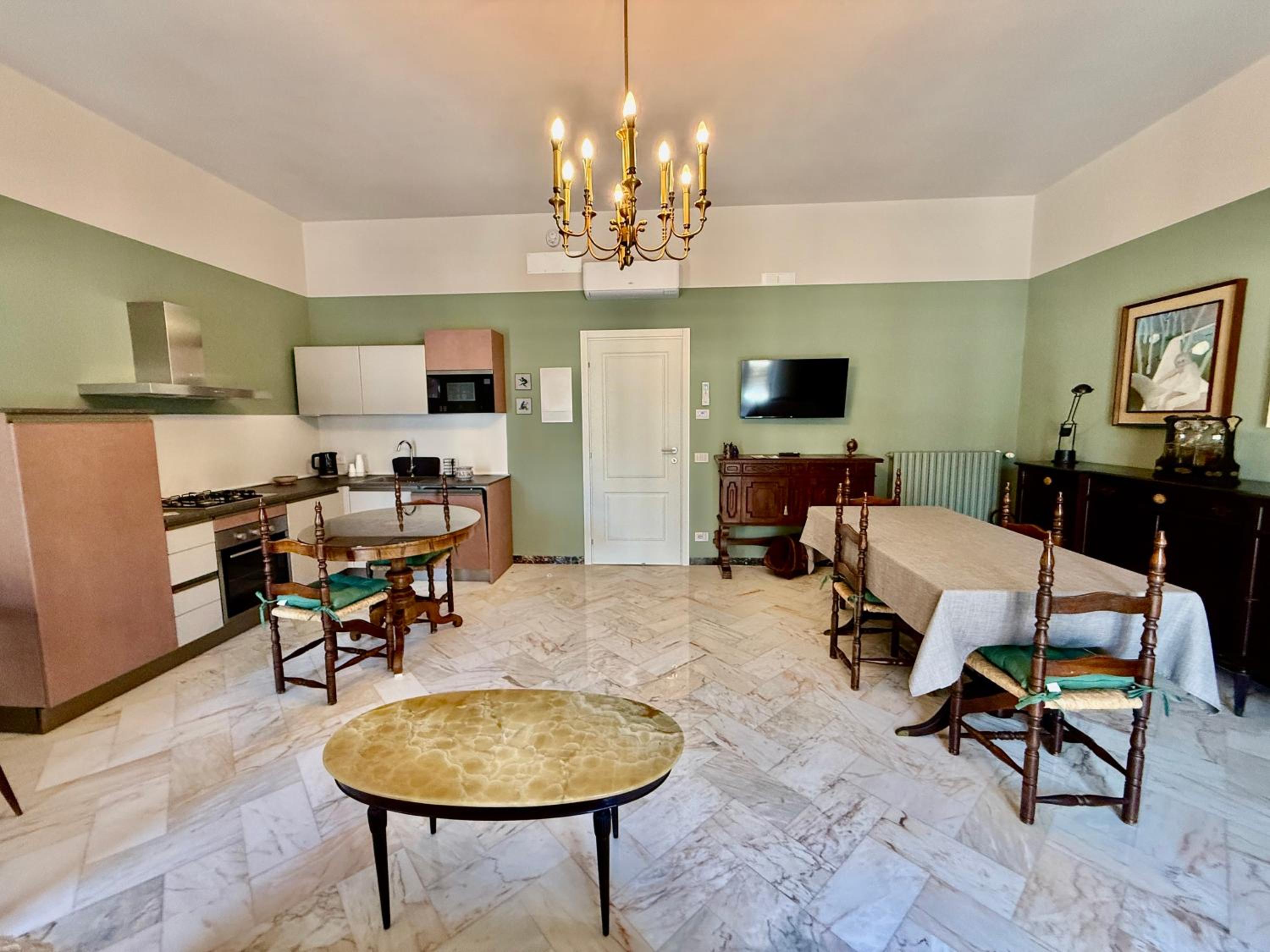 Large Double Room