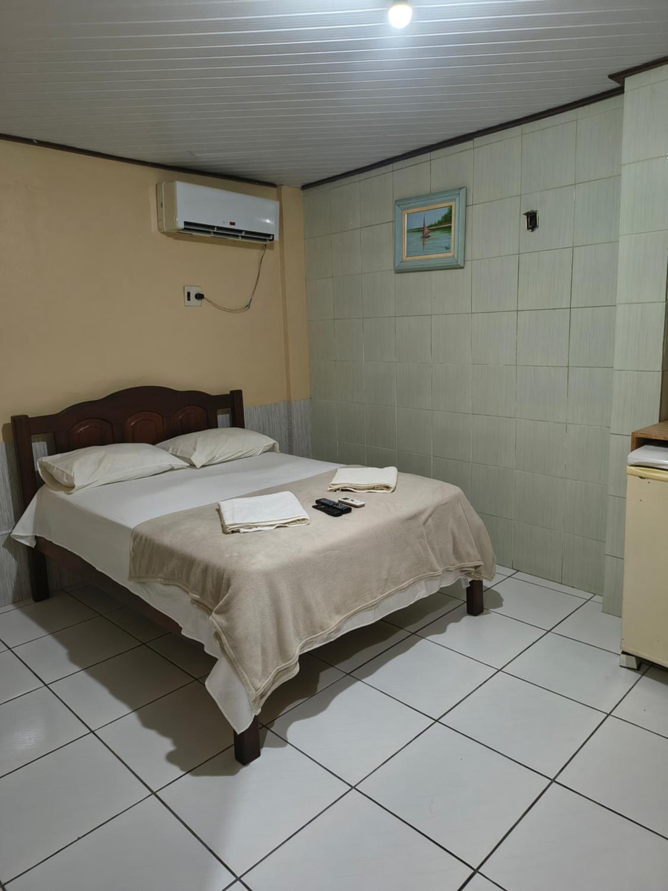 Economy Double Room photo 2