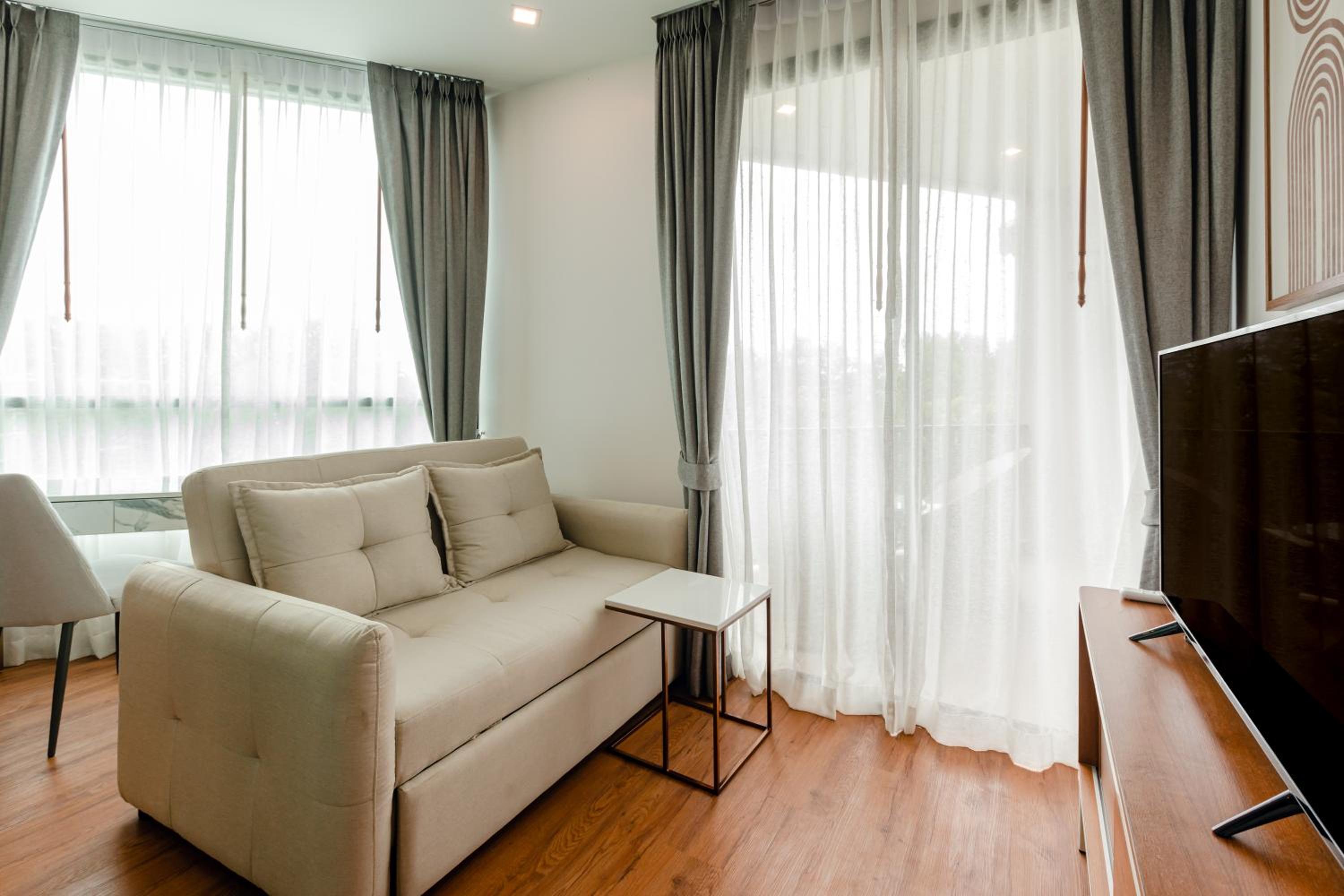 One Bedroom Deluxe - Photo 4