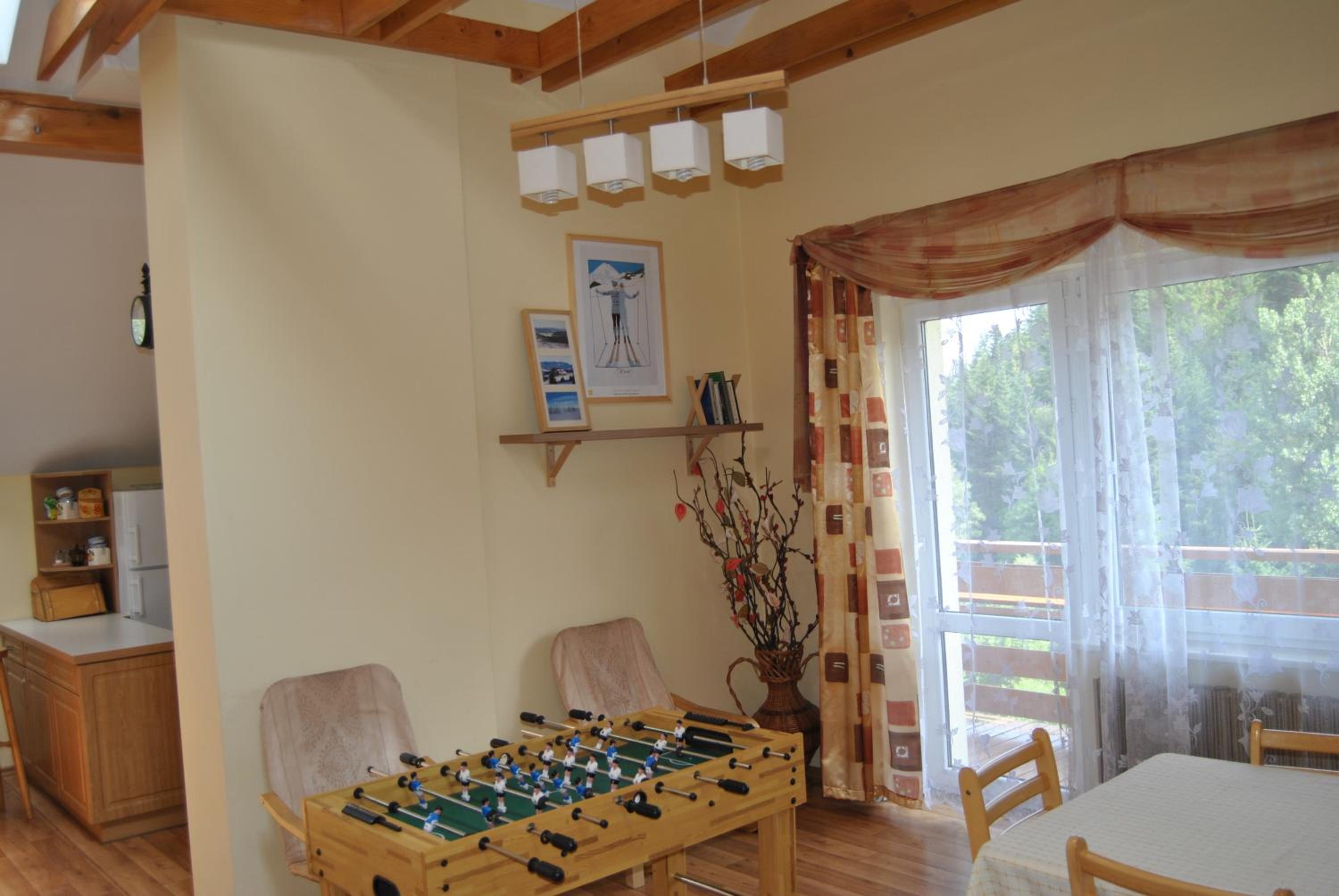 Twin Room - Photo 14