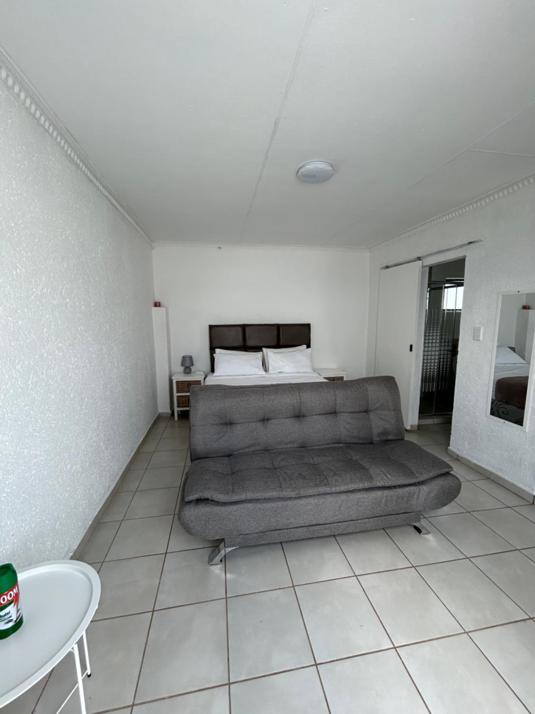 Double Room with Patio photo 3