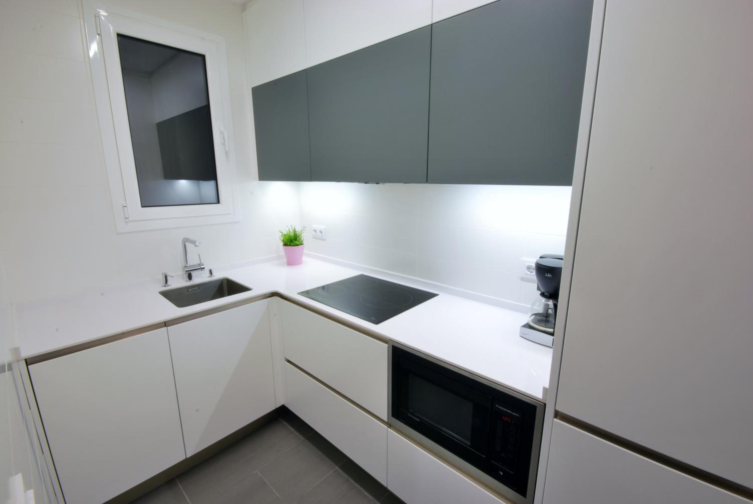 Two-Bedroom Apartment photo 3