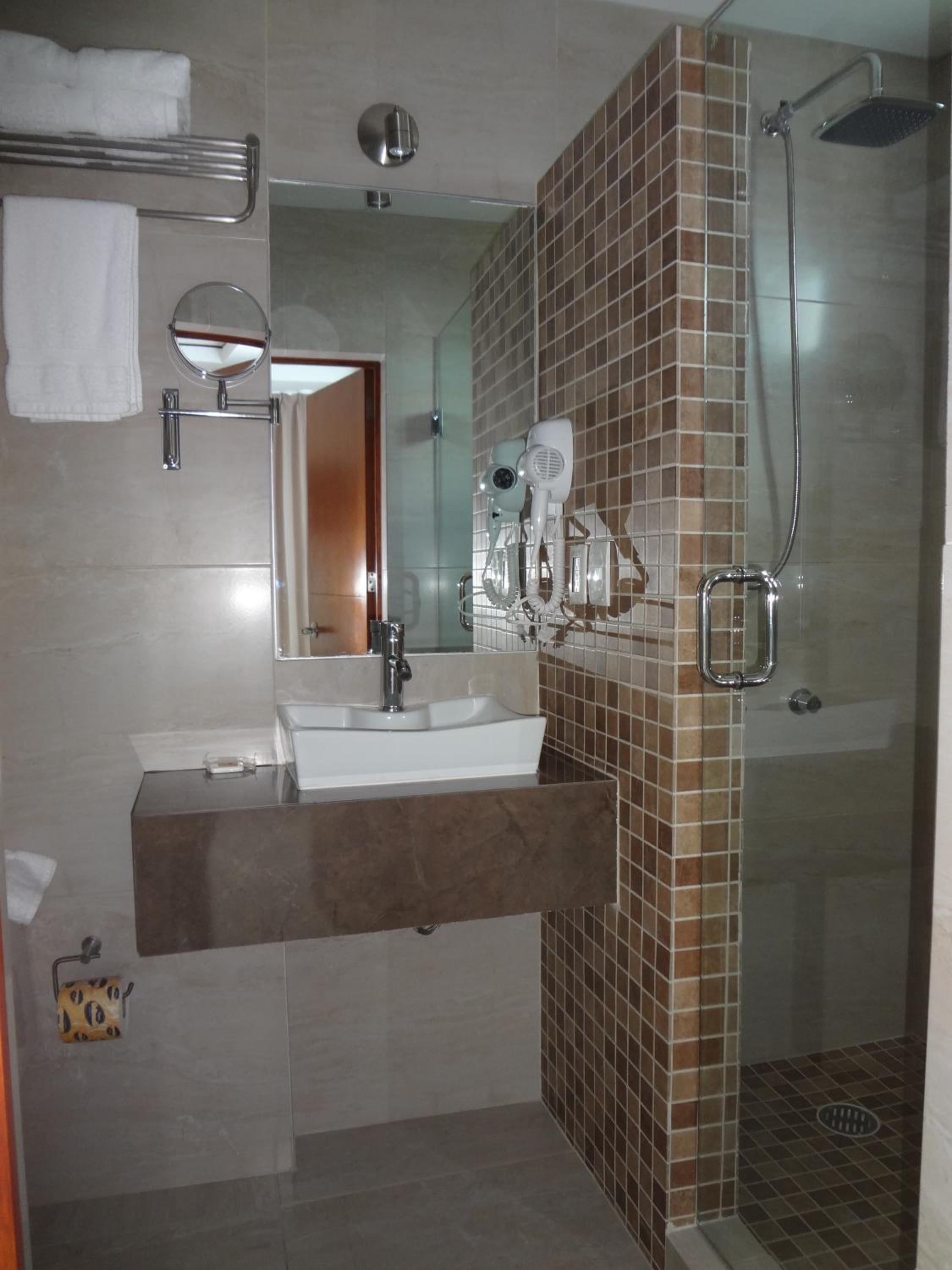 Standard Twin Room photo 3