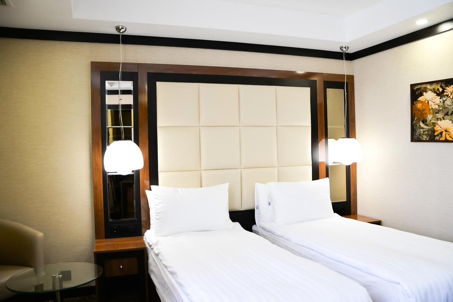 Standard Double or Twin Room - Photo 1