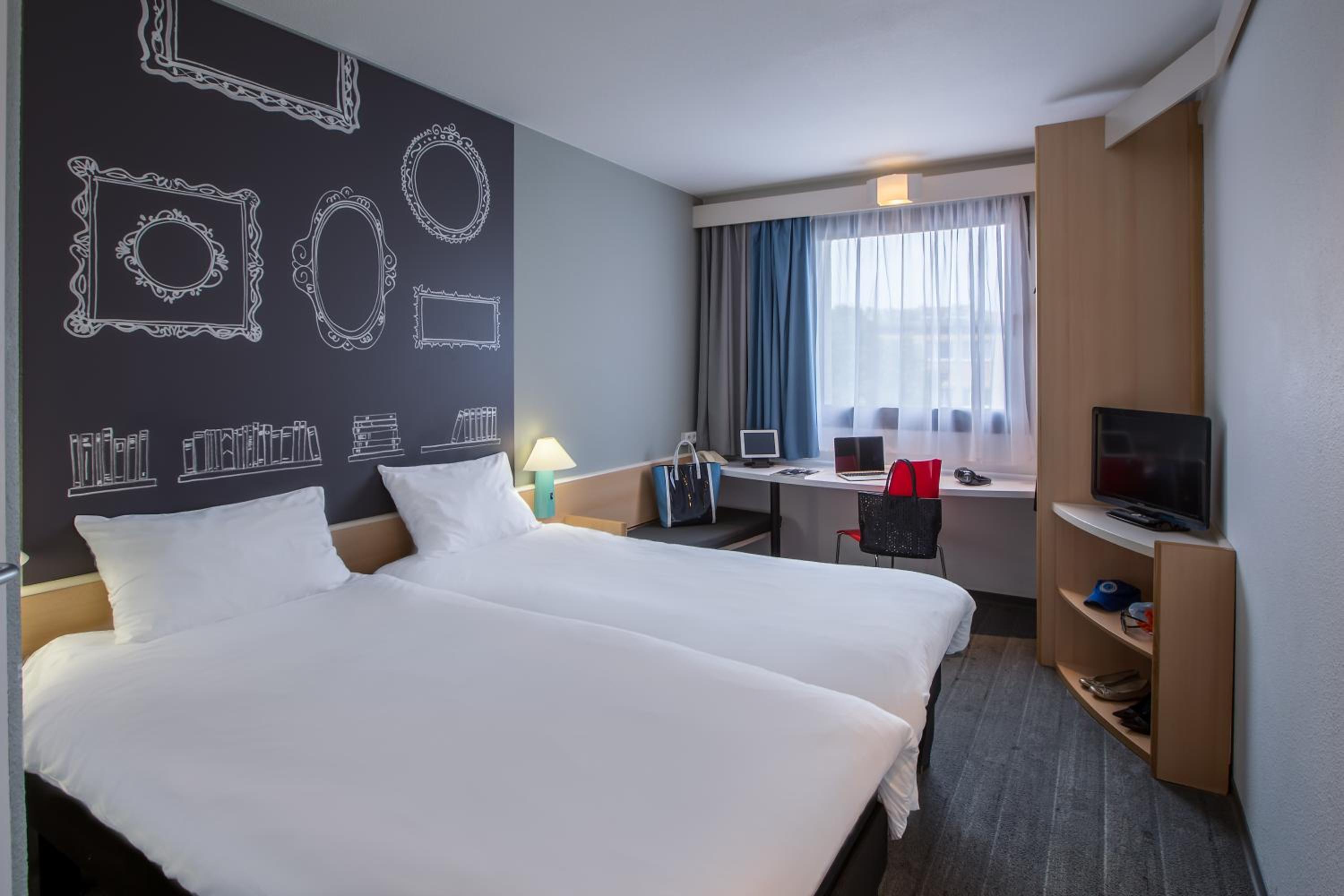 Twin Â Room - Photo 2