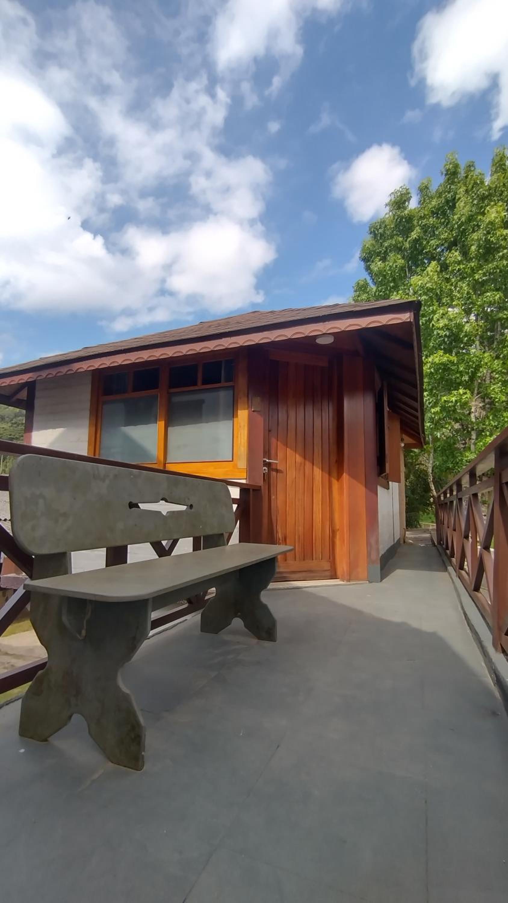 Bungalow