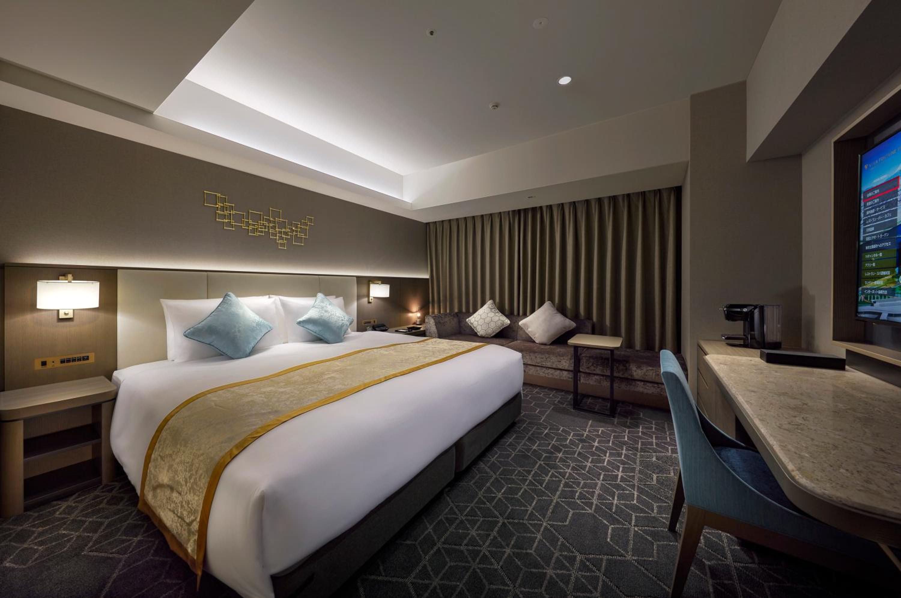 【Villa Fontaine Premier Haneda Airport】Deluxe King Room with River View - Non Smoking