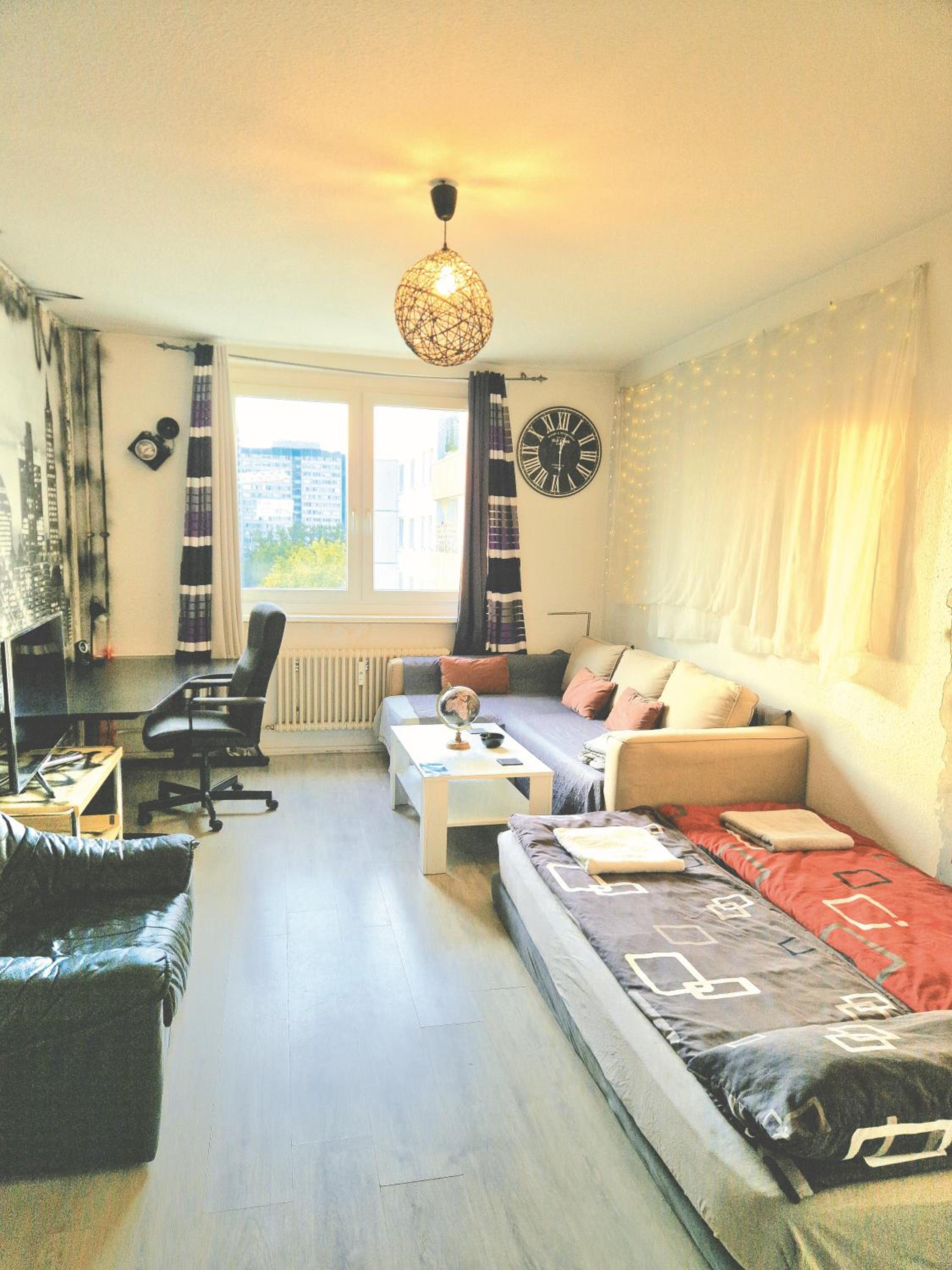 Double or Twin Room with City View
