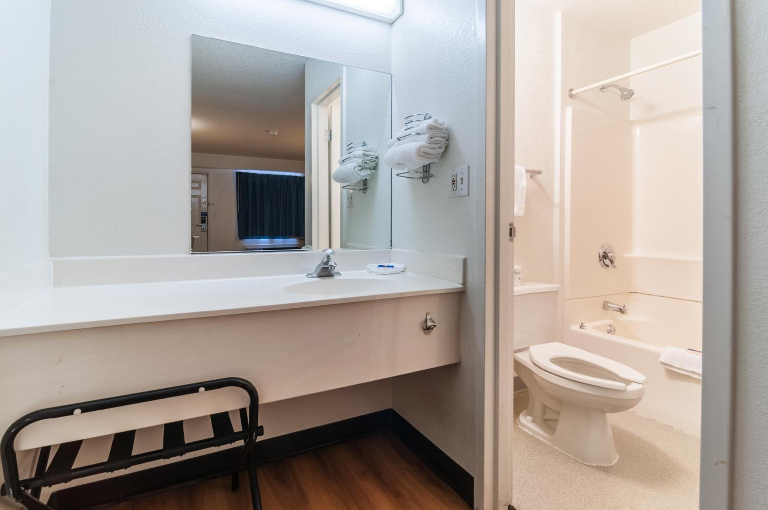 Quadruple Room - Disability Access - Non-Smoking