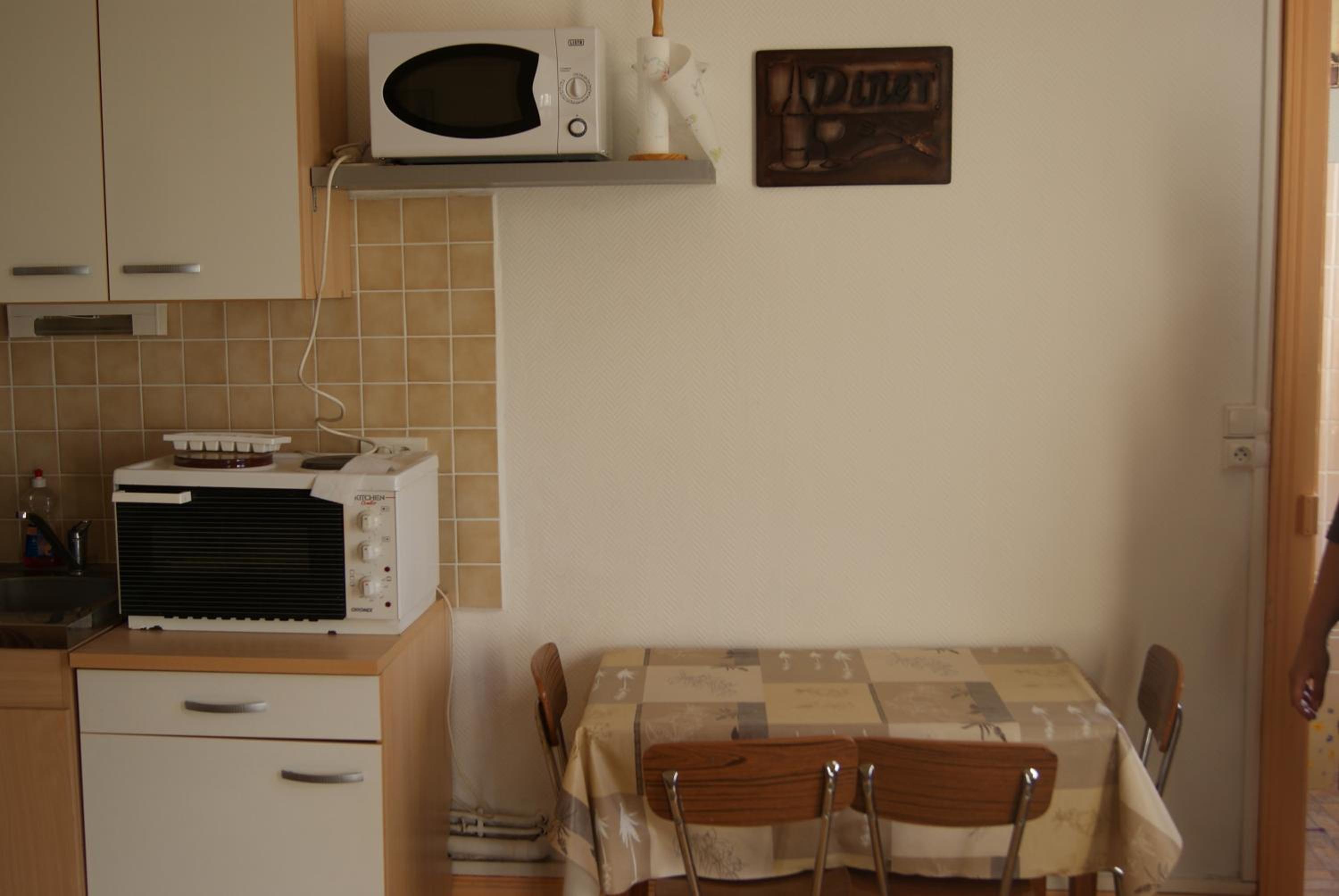 Studio (4 Adults) - Photo 4