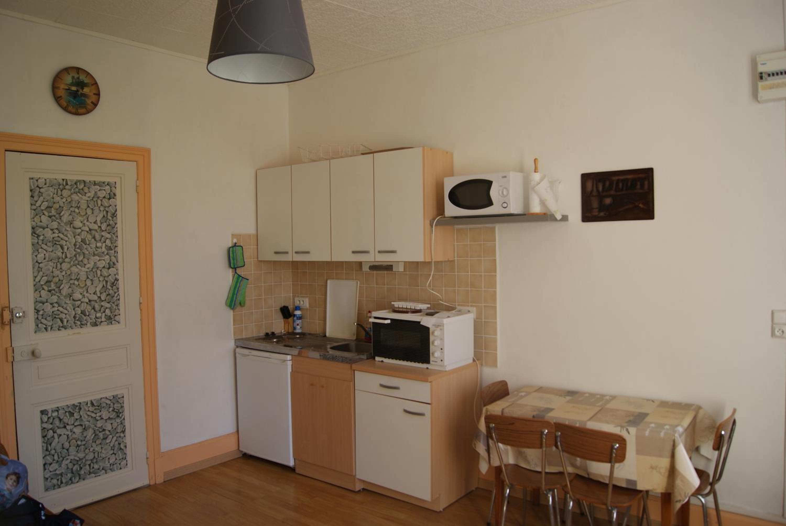 Studio (4 Adults) - Photo 5