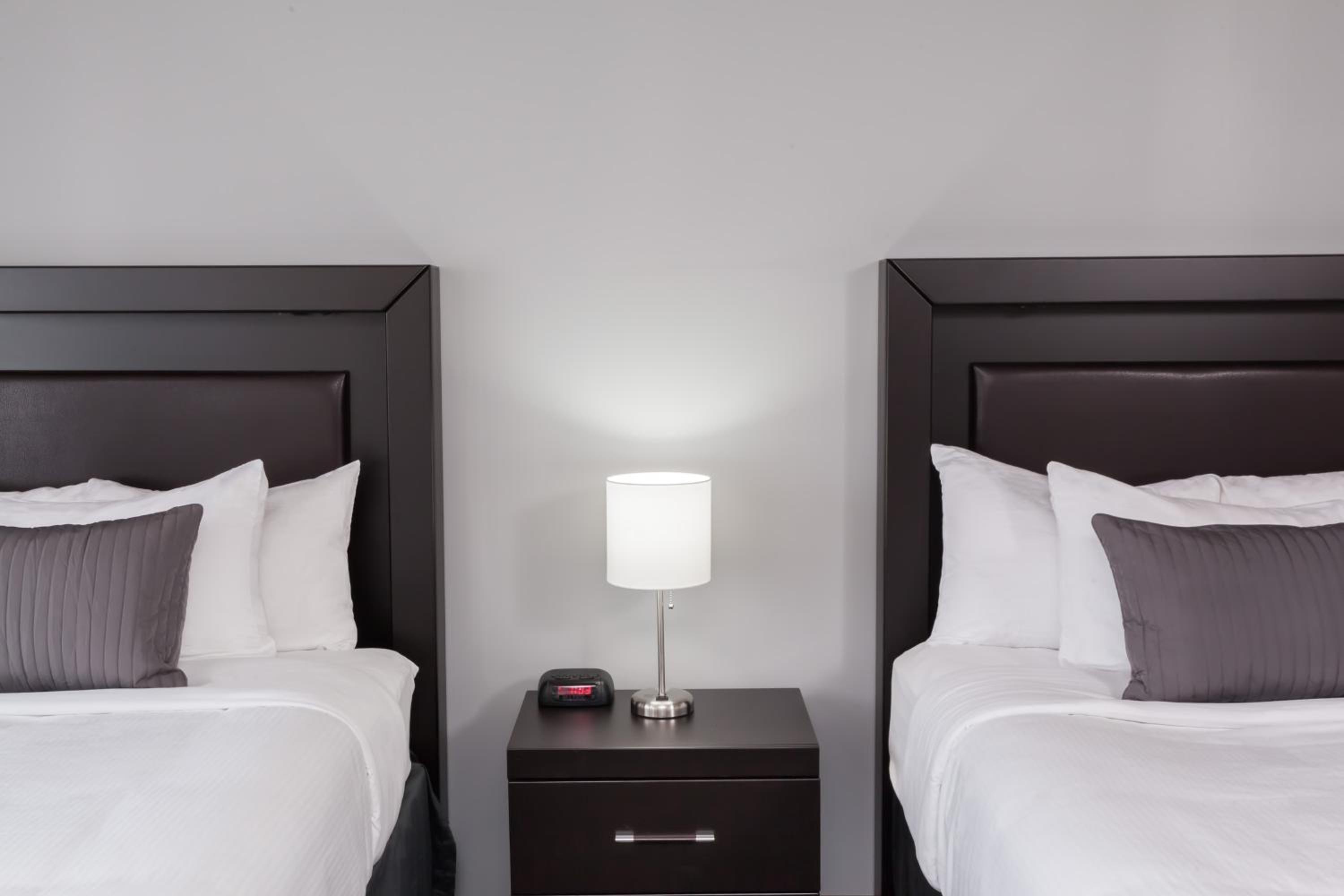 Double Room with Two Double Beds - Non-Smoking - Photo 1