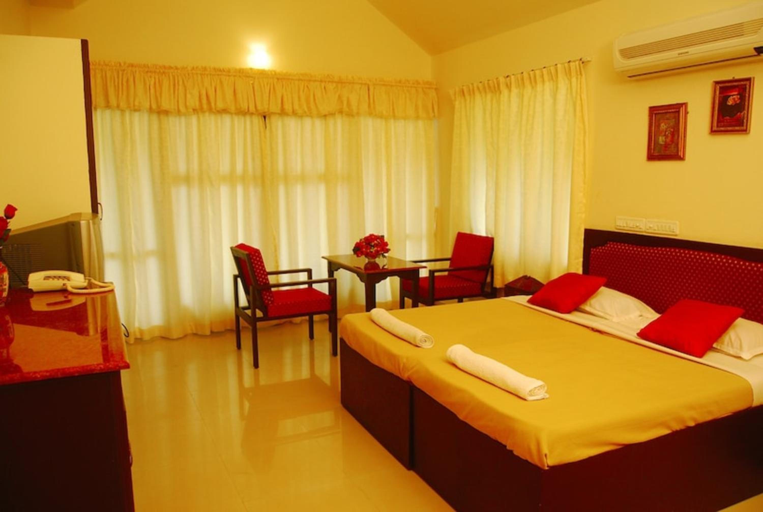 Deluxe Room - Photo 1