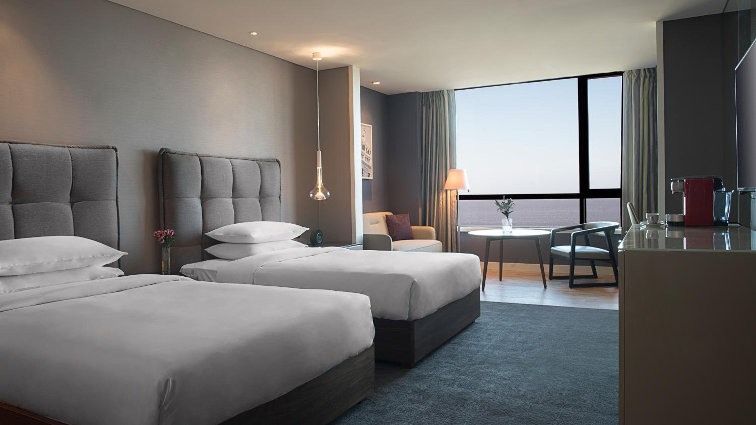 Twin Room with River View photo 3