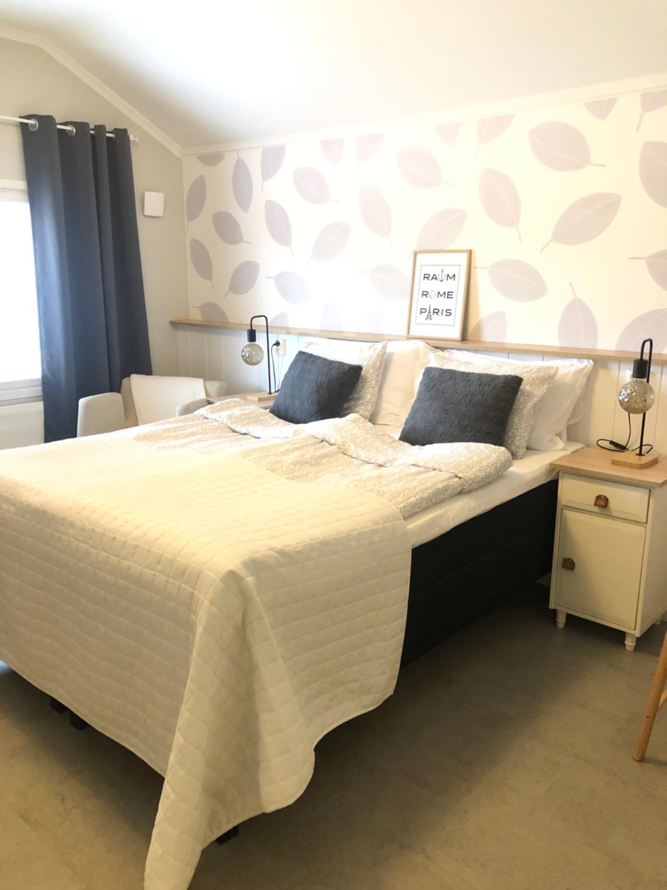 Double Room with Private Bathroom - Photo 8