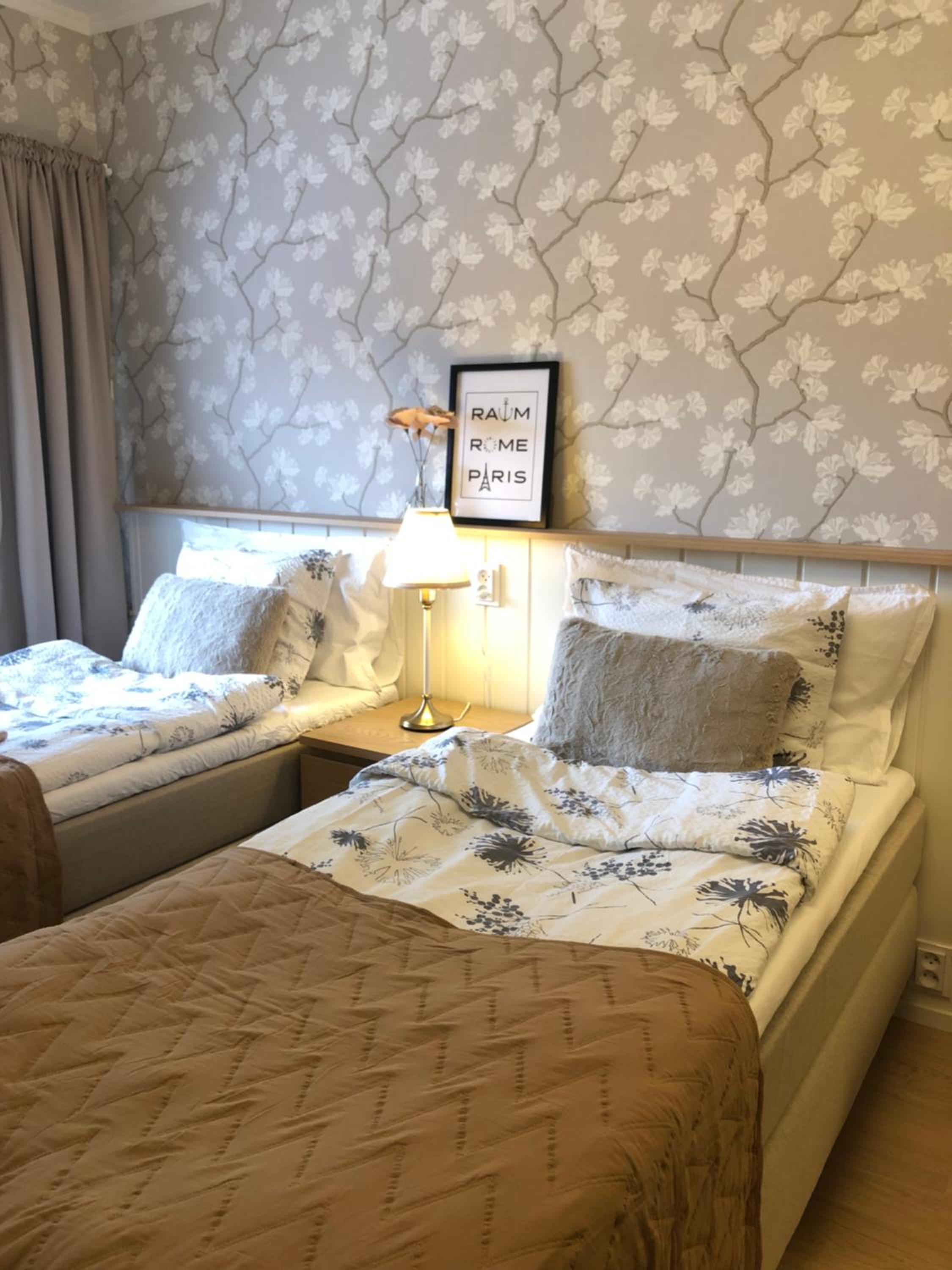 Twin Room with Bathroom photo 3