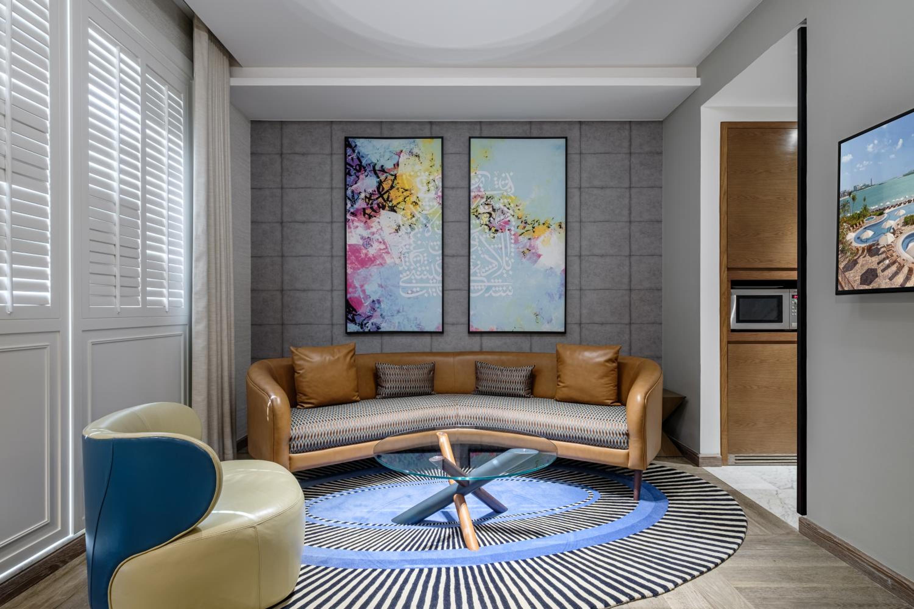 Andaz Family Studio