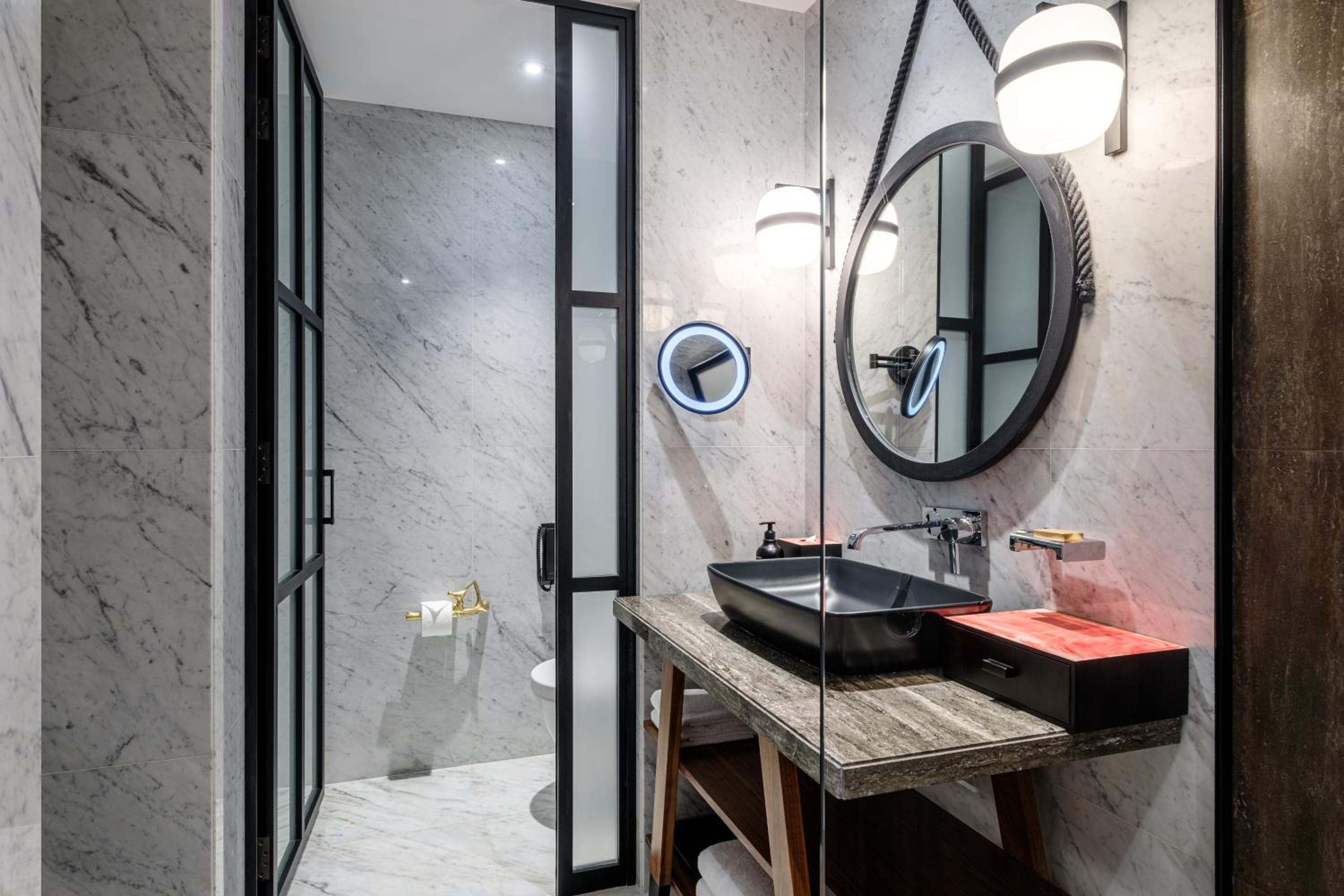 Andaz Family Studio 20% off Food and Beverage, Palm Jumeirah Mall Access