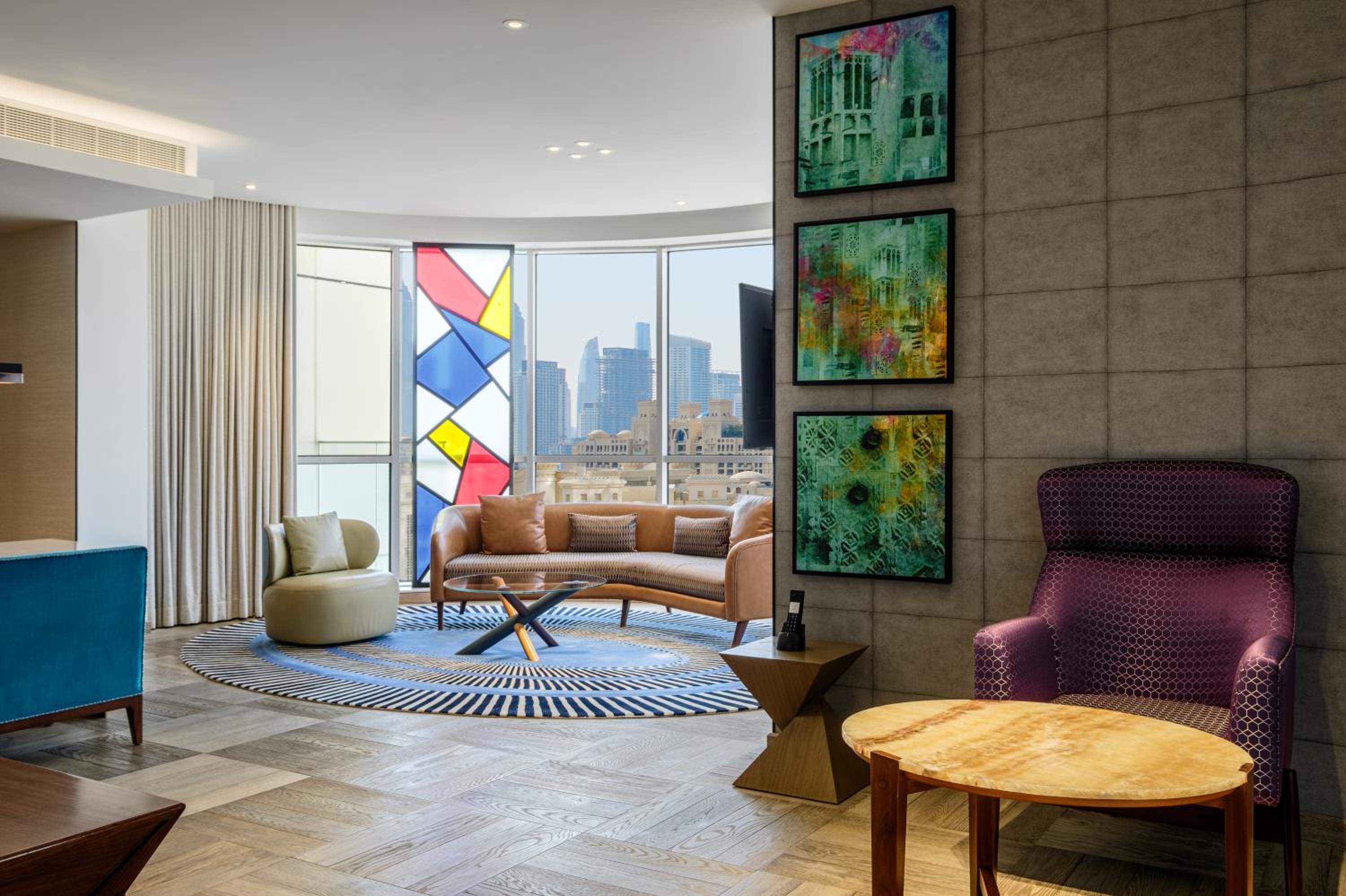 Two Bedroom Family Suite with Kitchen 20% off Food and Beverage, Palm Jumeirah Mall Access photo 3