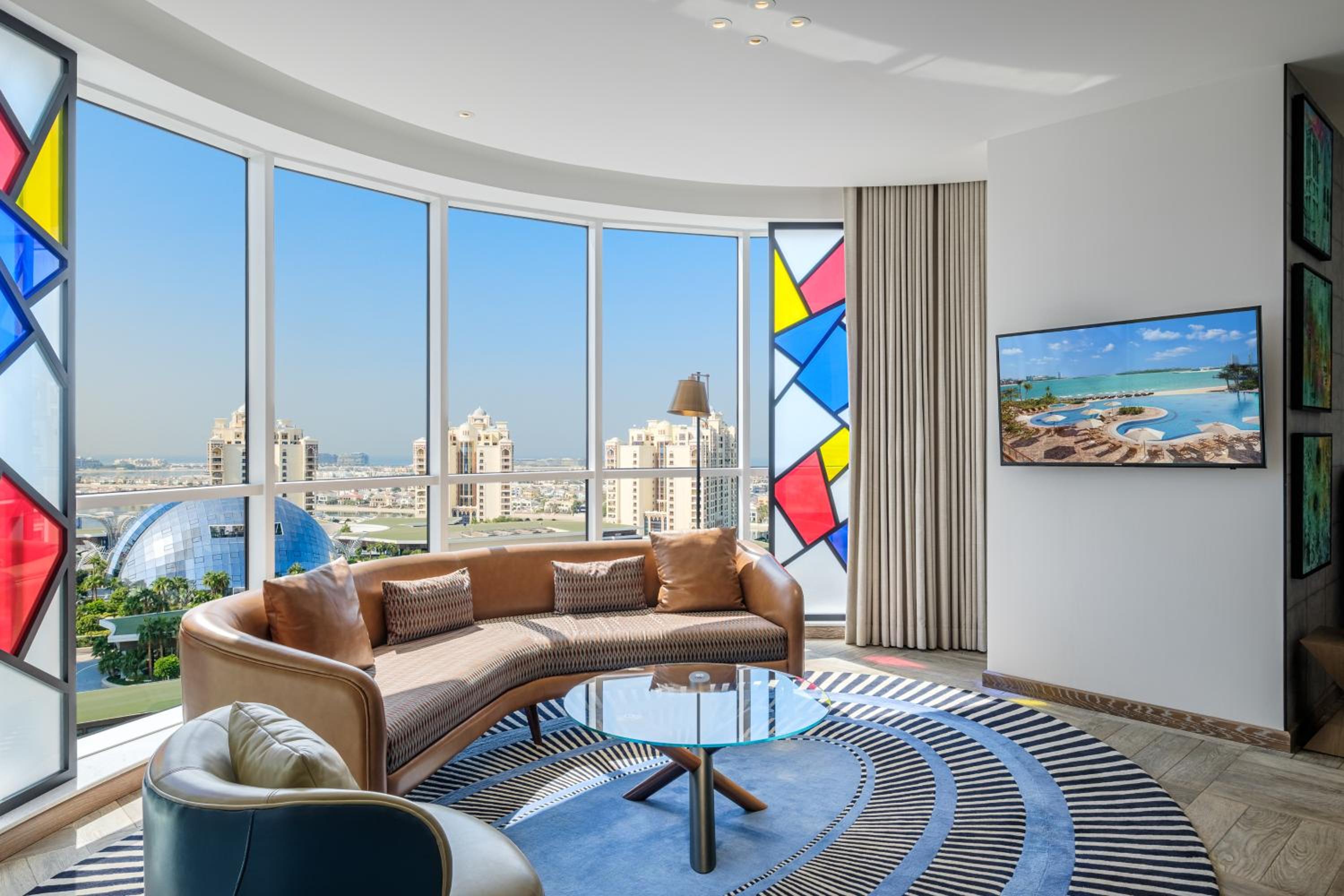 Two Bedroom Family Suite with Kitchen 20% off Food and Beverage, Palm Jumeirah Mall Access