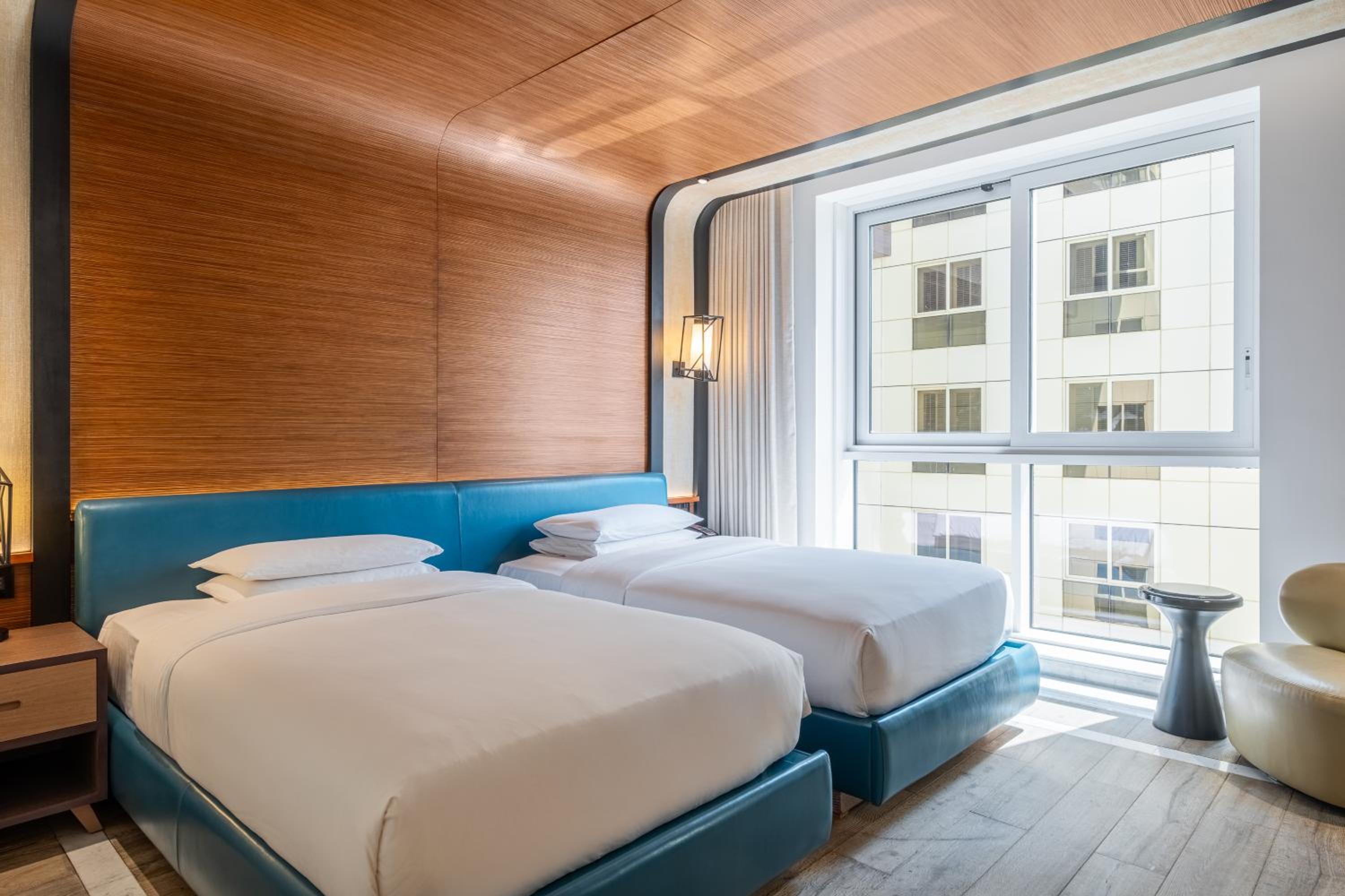 Two Bedroom Family Suite with Kitchen 20% off Food and Beverage, Palm Jumeirah Mall Access