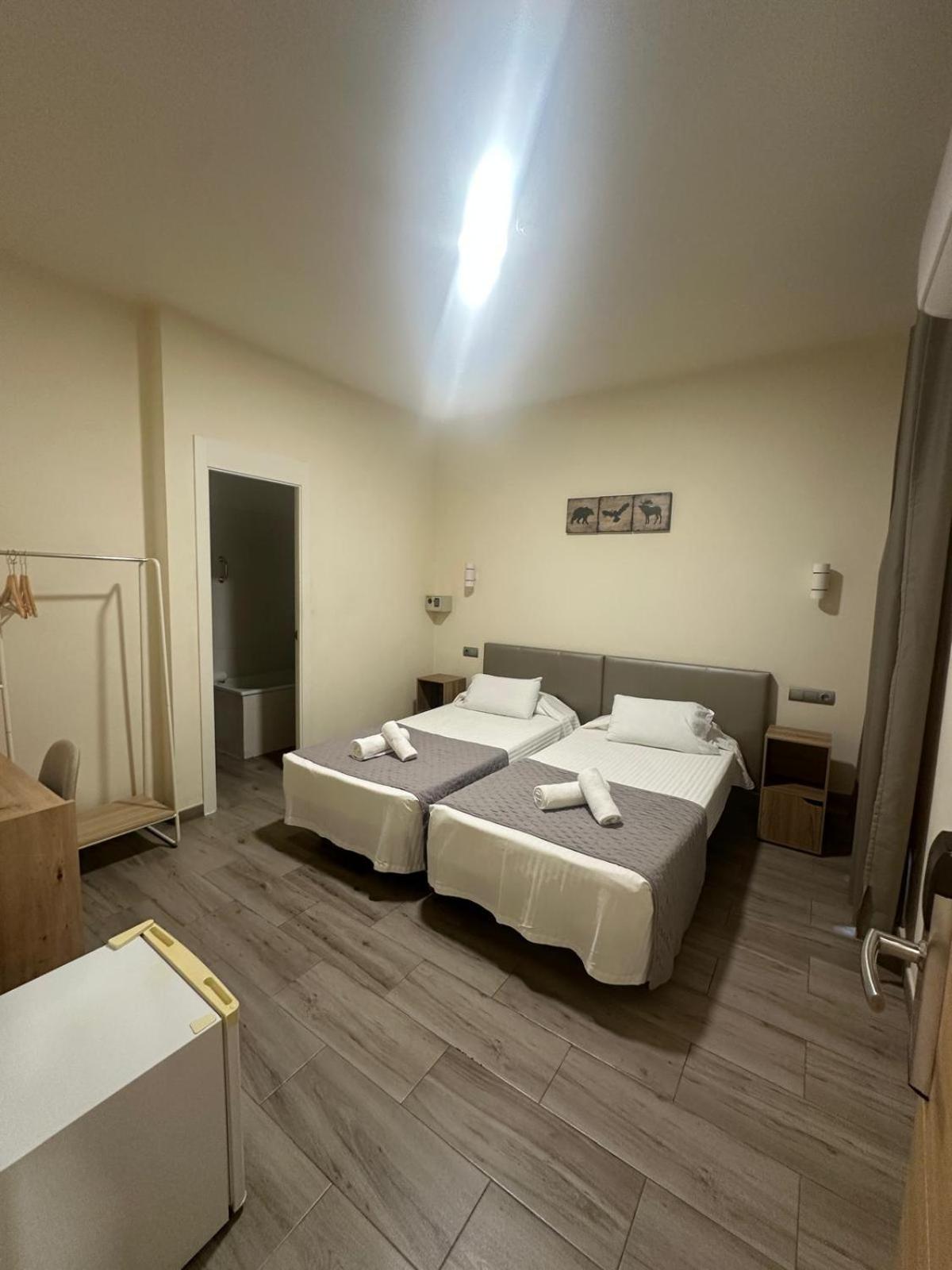 Standard Twin Room photo 1