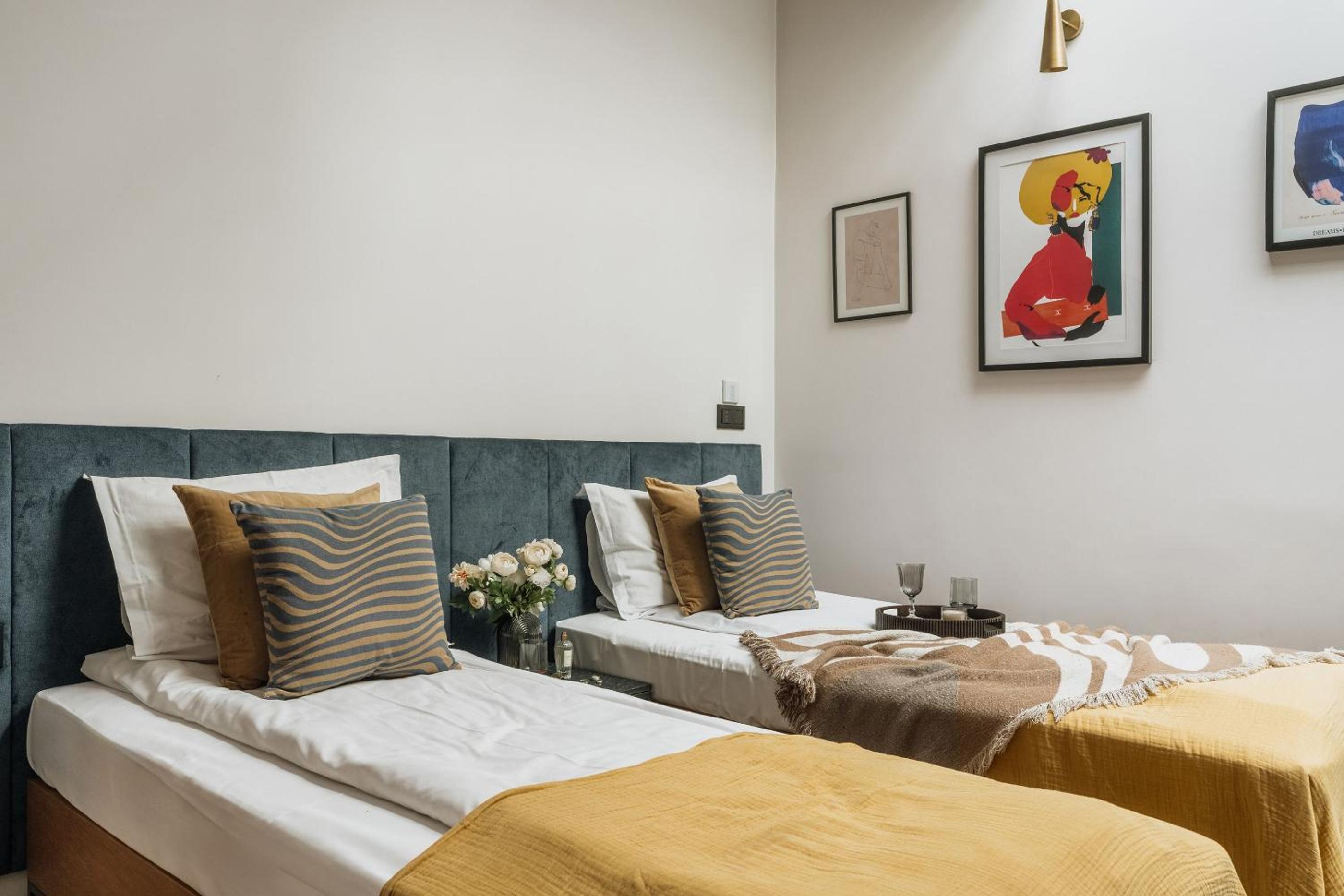 Two-Bedroom Apartment with City View photo 1