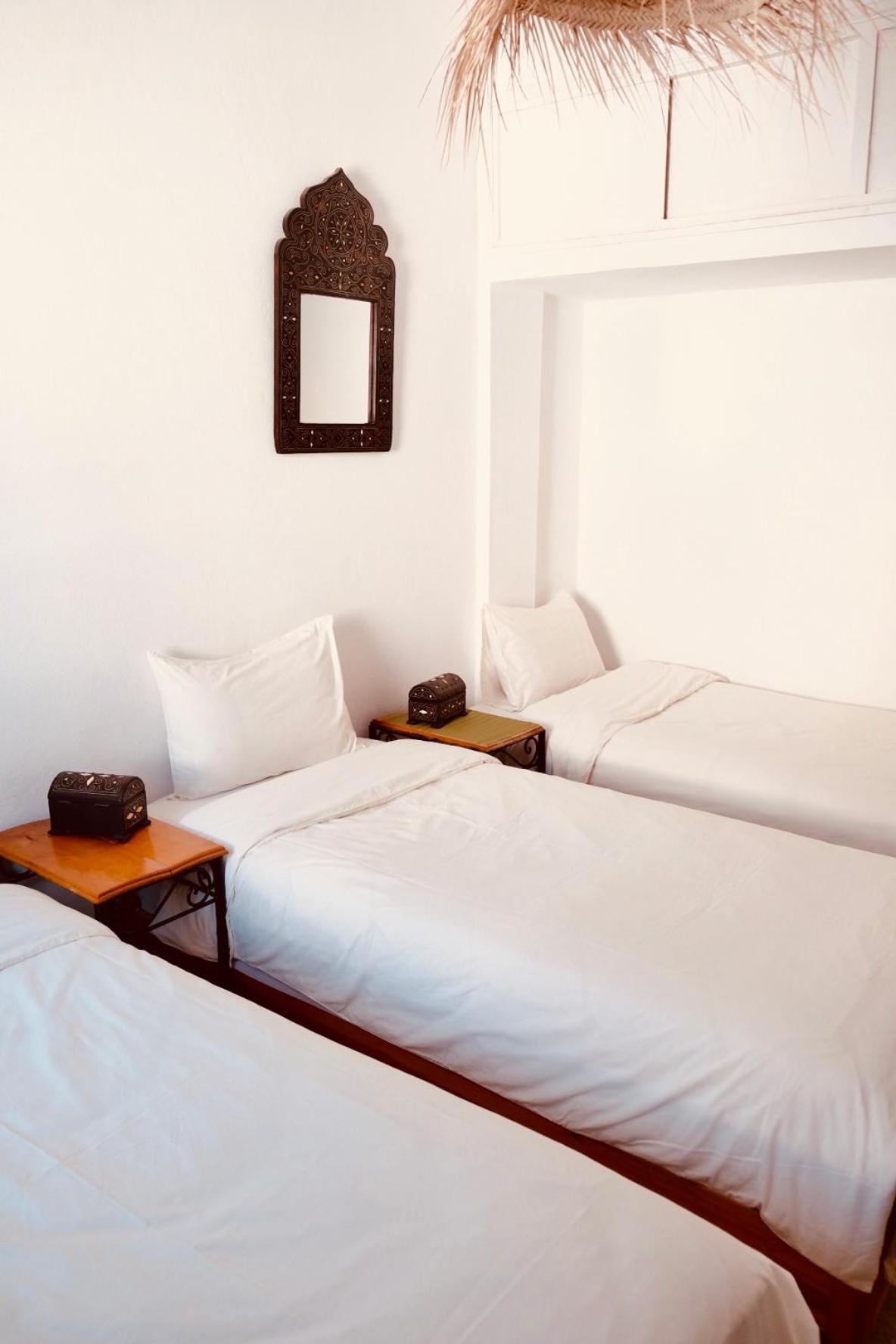 Triple Room with Private External Bathroom photo 2