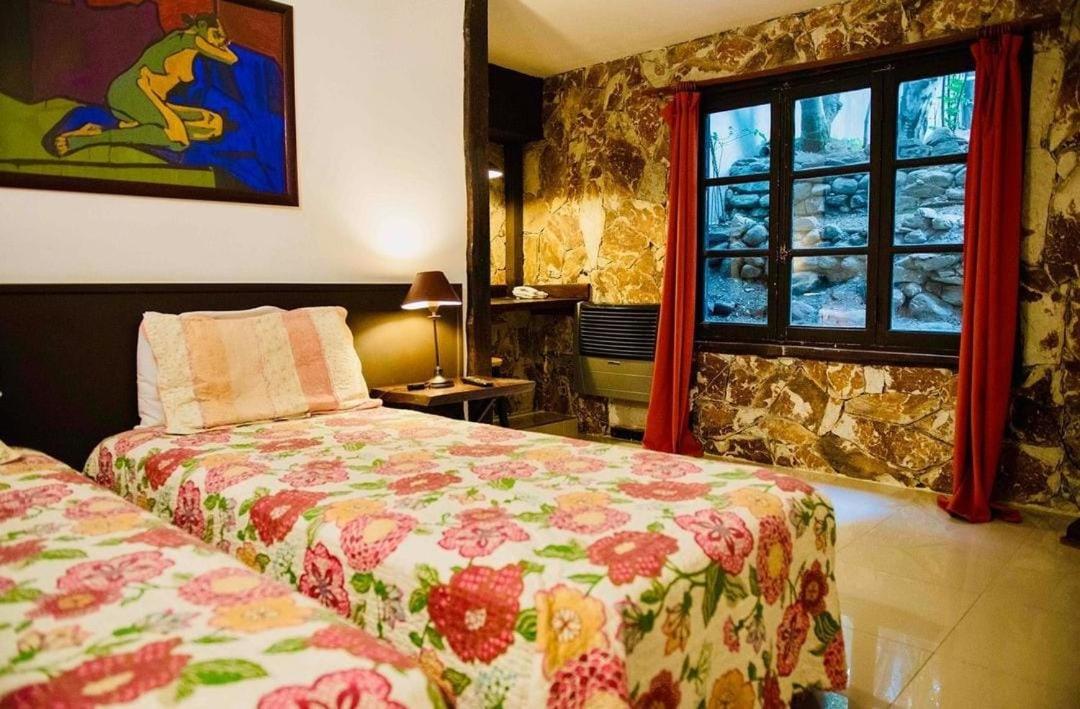 Twin Room with Private Bathroom photo 3