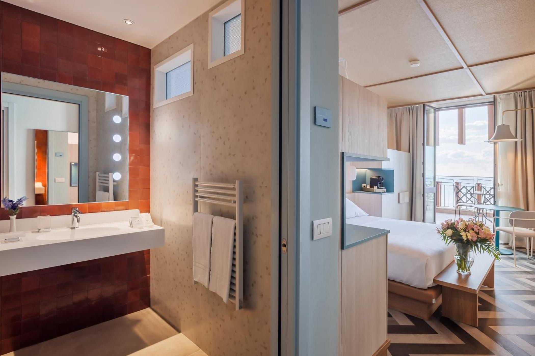 Prestige Twin Room