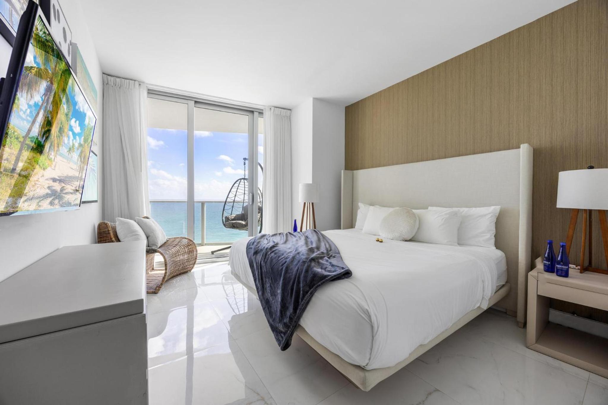 Family Room with Sea View