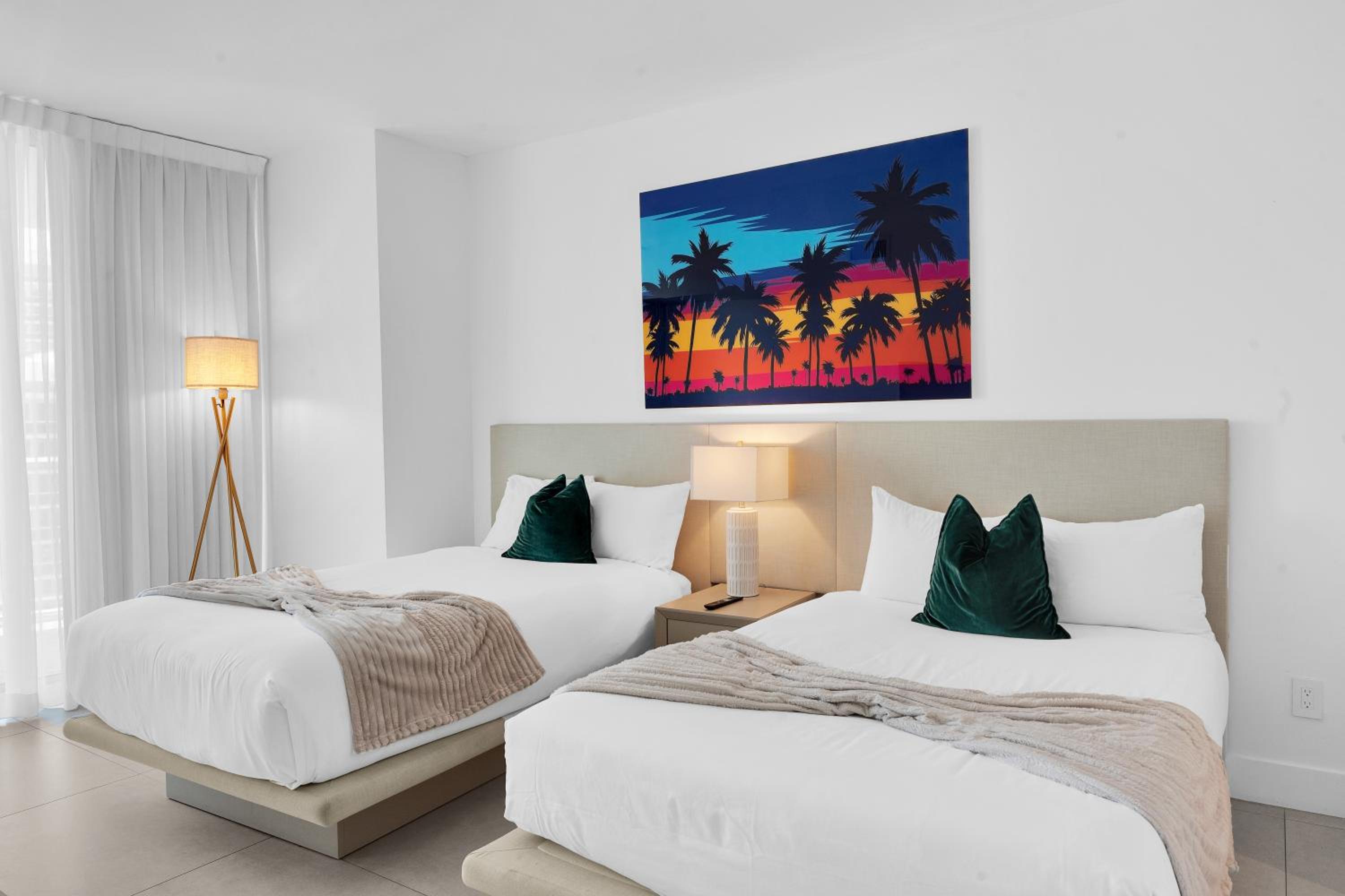 Two-Bedroom Deluxe Apartment with Ocean View