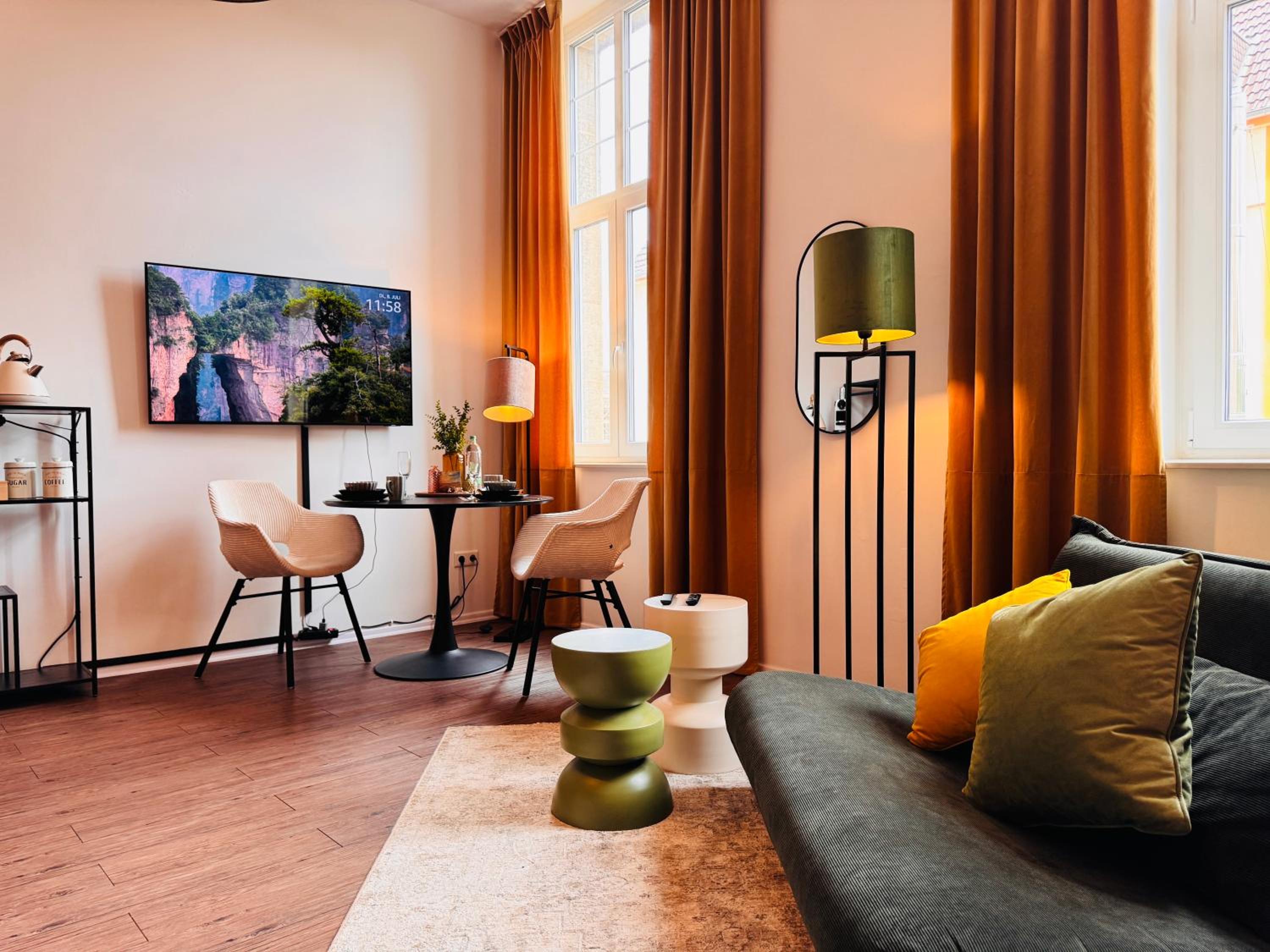 Studio Apartment with King Bed