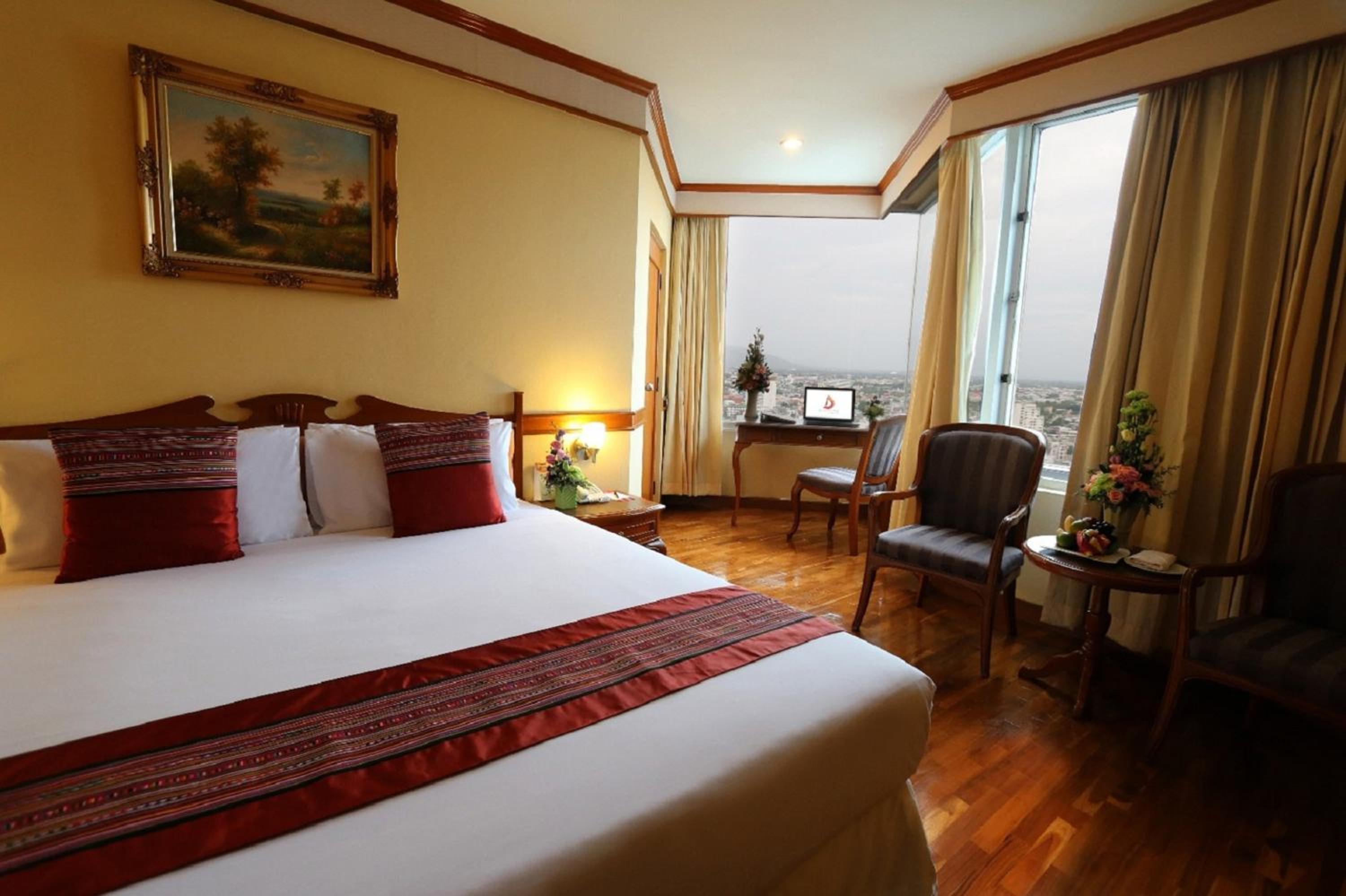 Business Twin Room - Photo 9