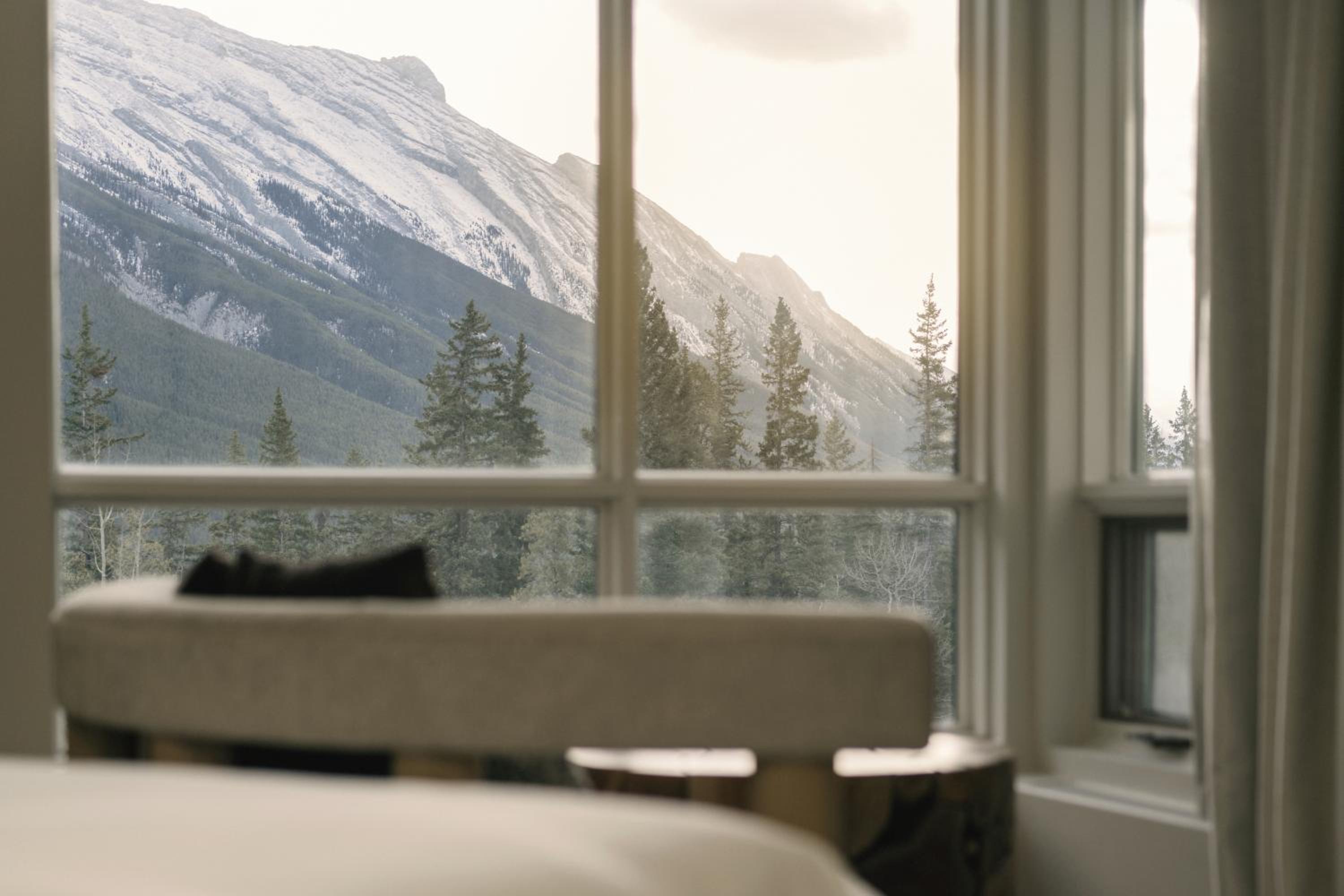 One-Bedroom Rimrock Vista View King Suite