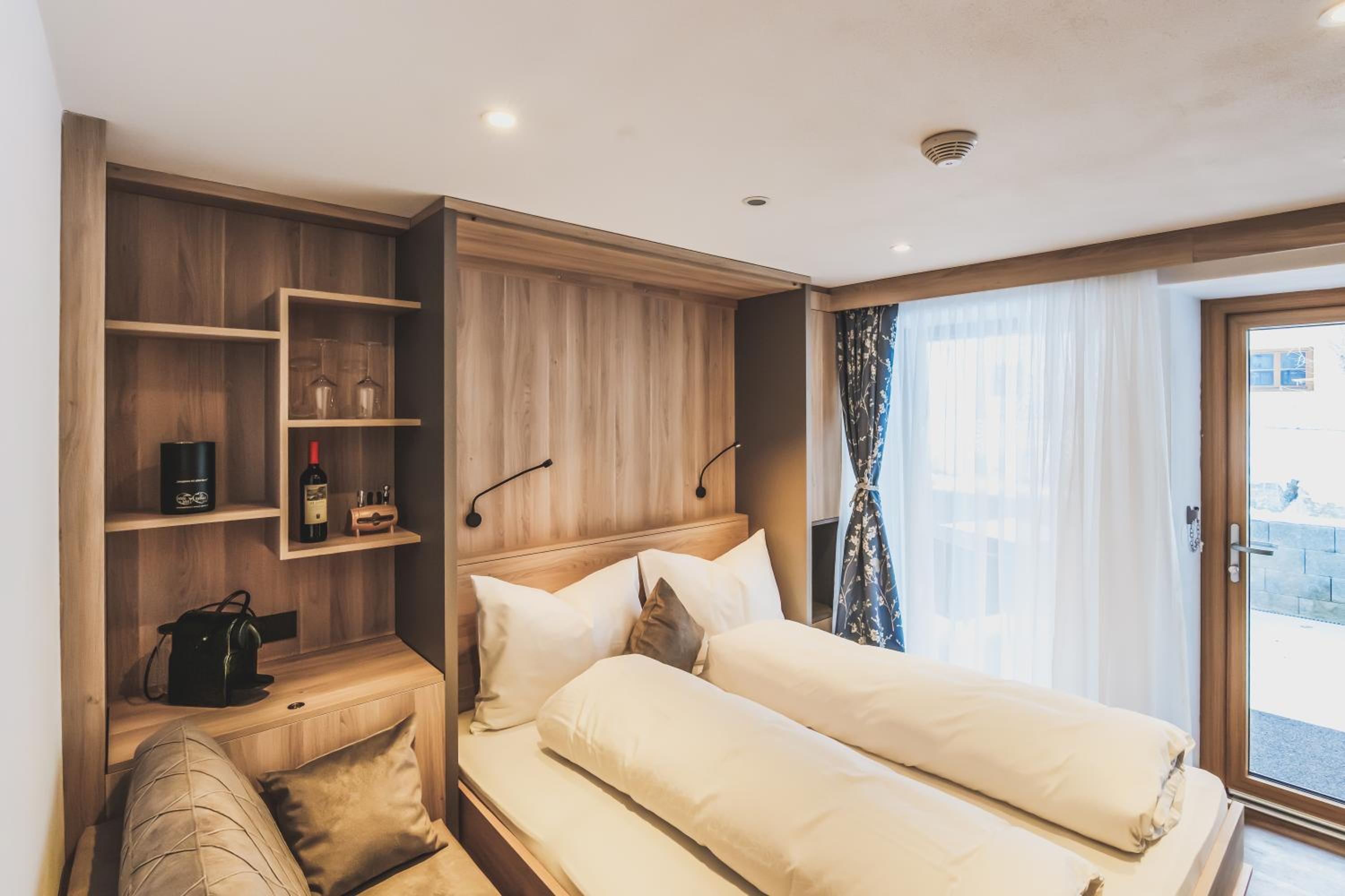 Double Room with Terrace photo 3