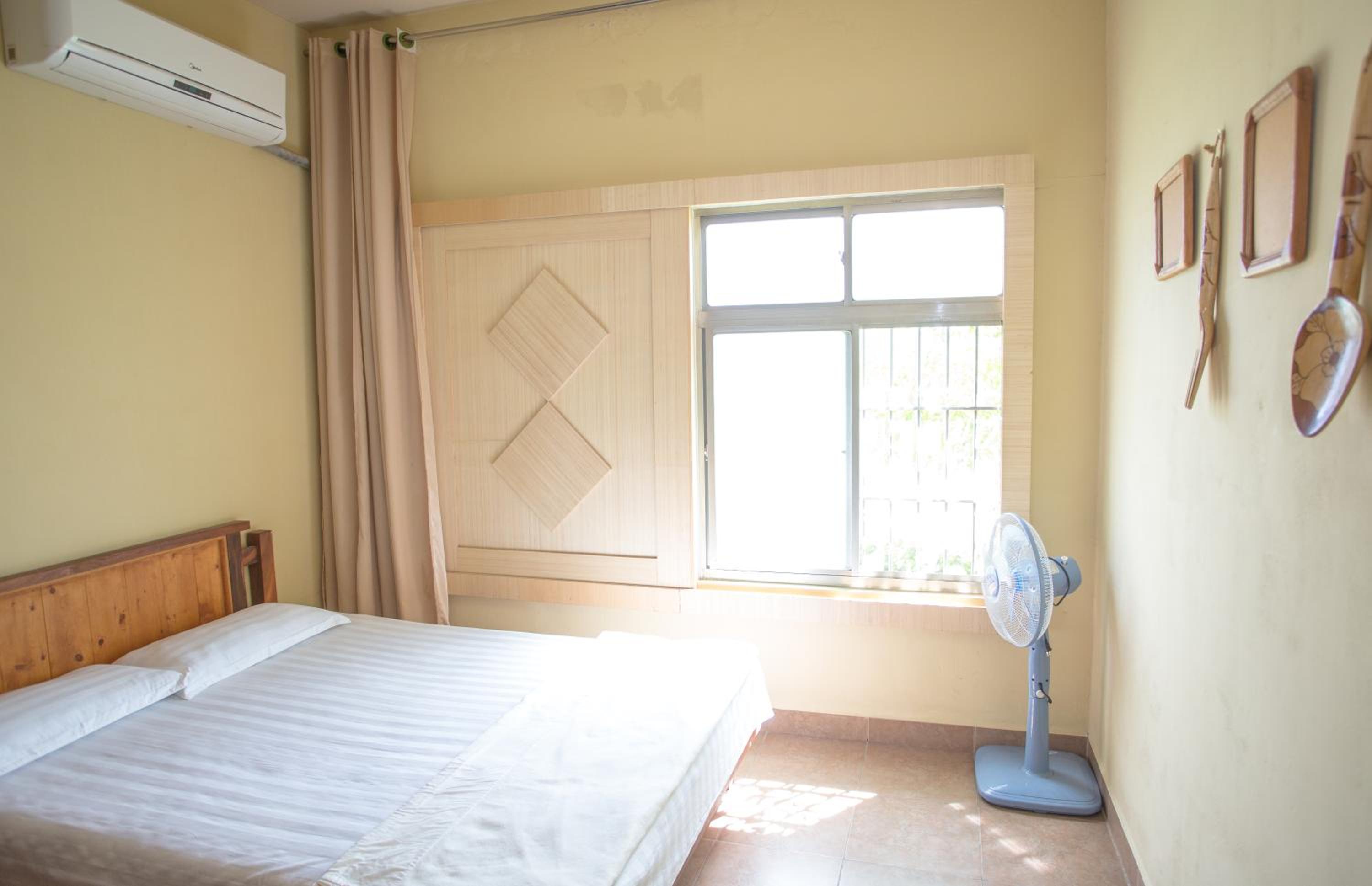Double or Twin Room with Bathroom photo 1