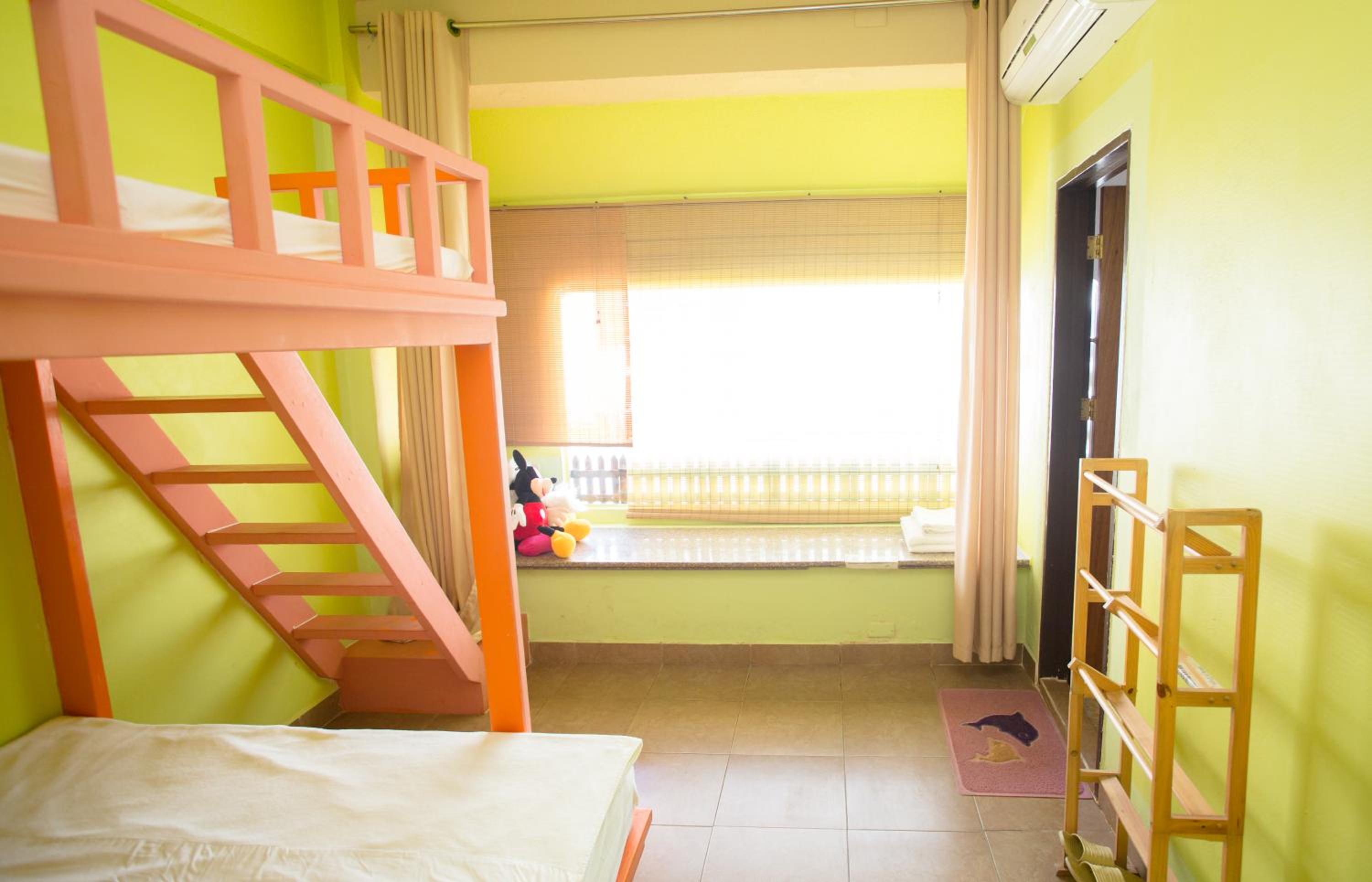 Triple Room with Private Bathroom photo 1