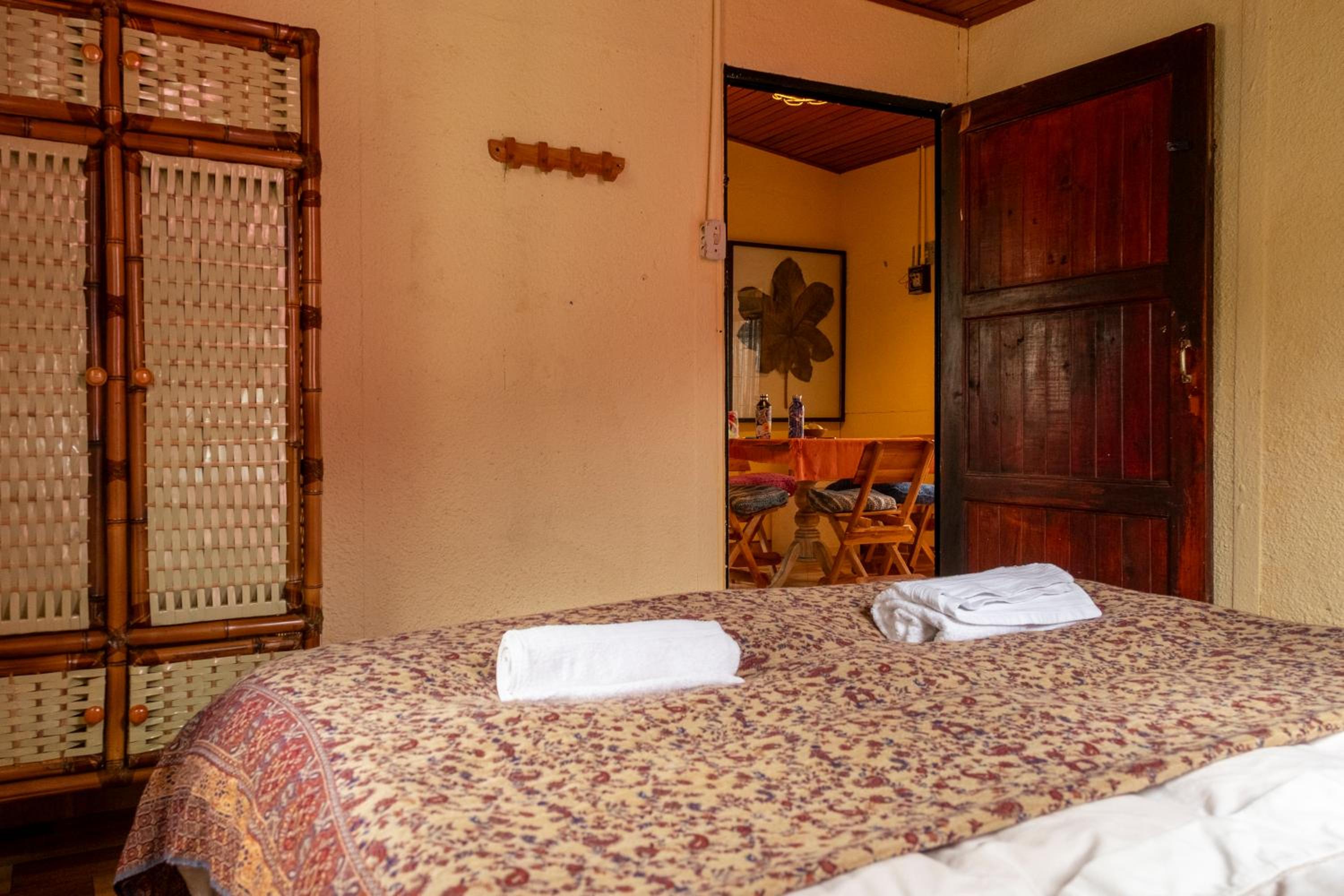 Large Double Room photo 2