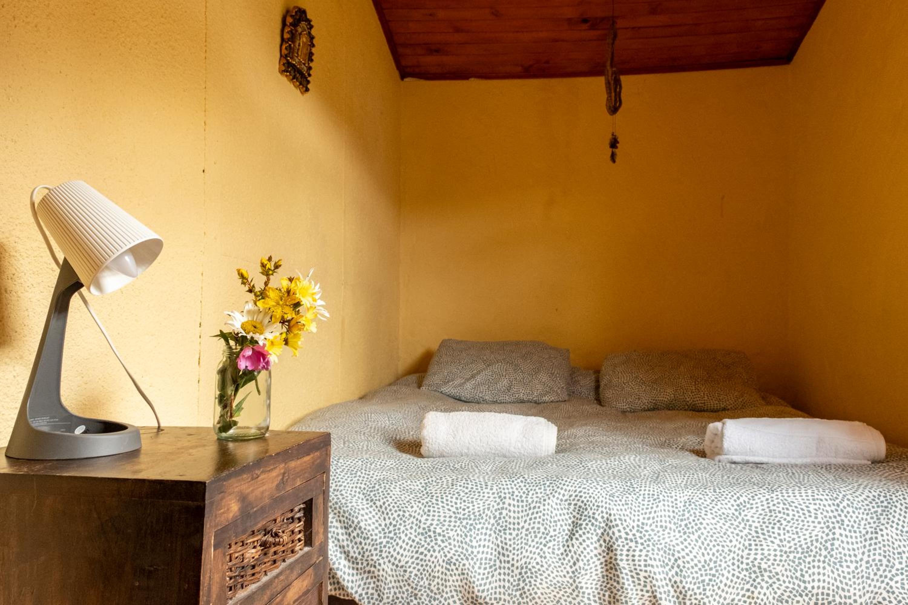 Standard Double Room with Shared Bathroom photo 1