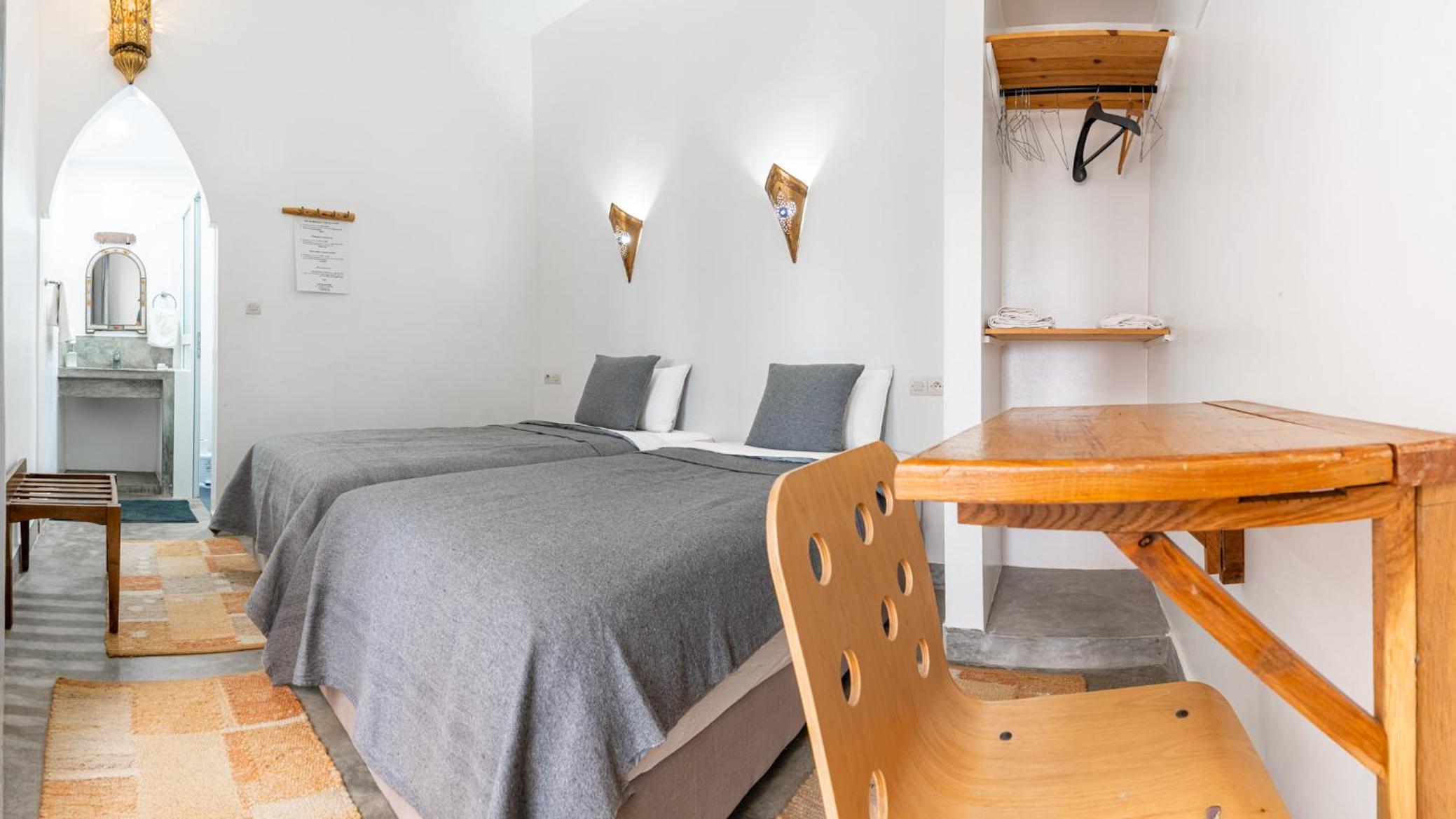 Small Twin Room photo 3