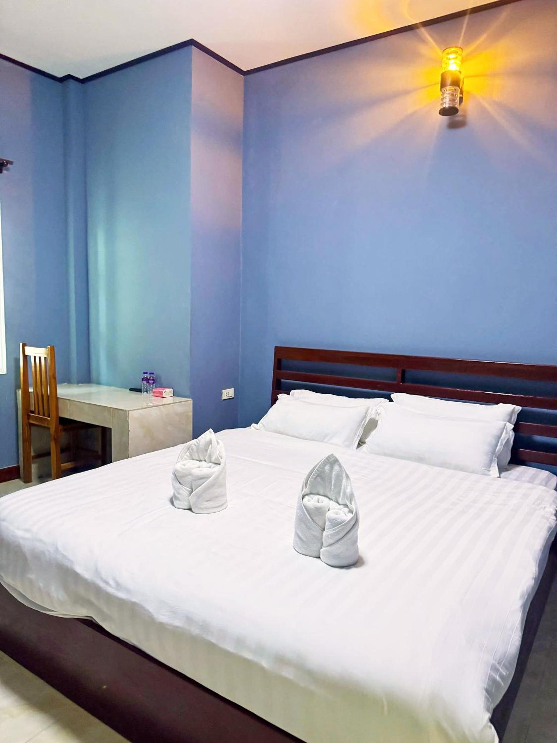 Deluxe Double or Twin Room - Photo 1