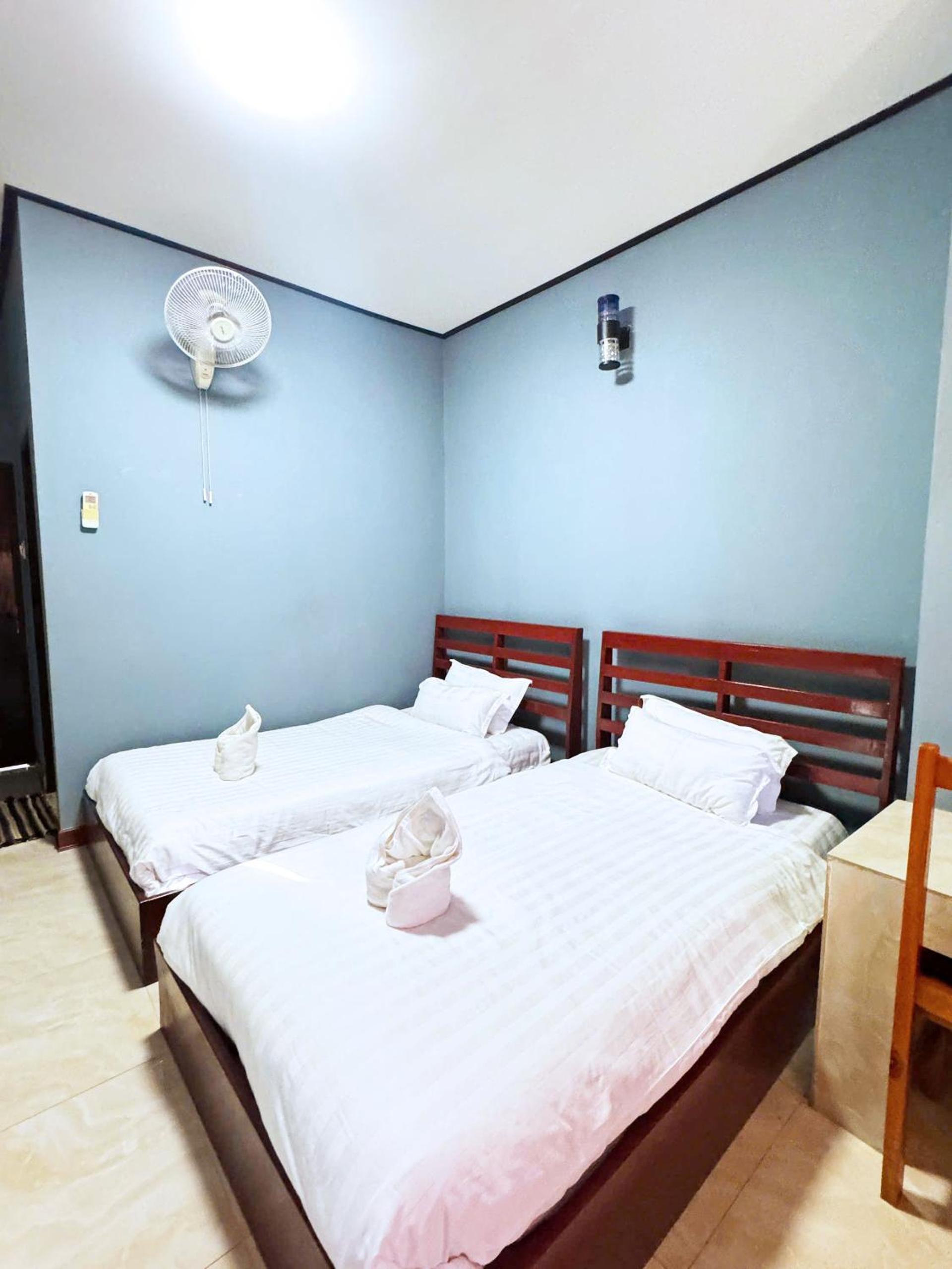 Deluxe Double or Twin Room - Photo 6