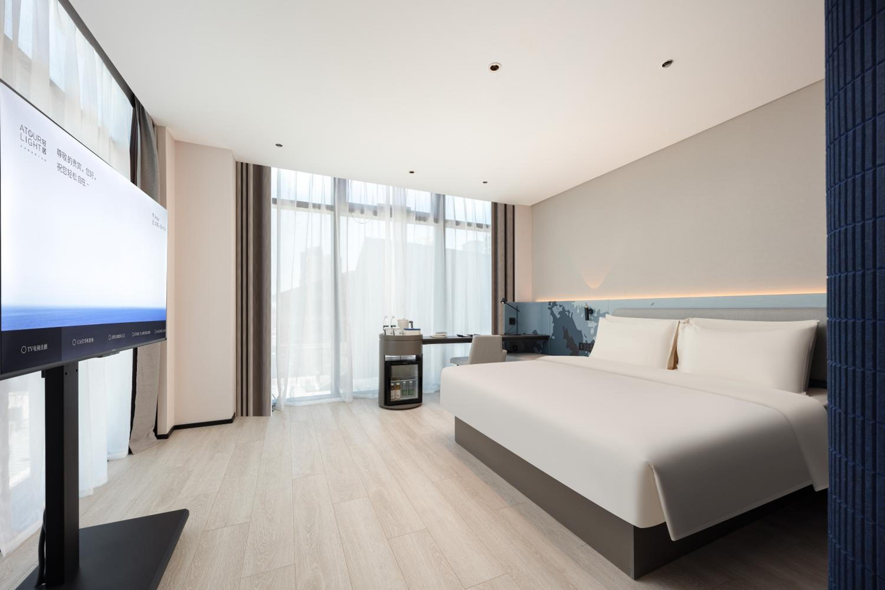 Superior Double Room with City View photo 2